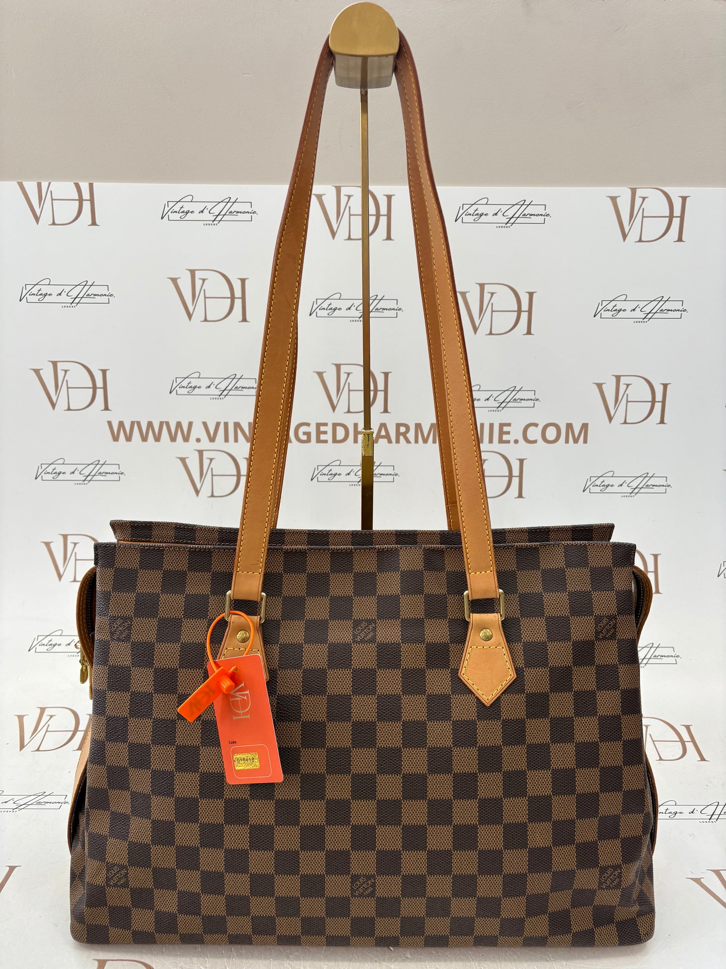 018418 - Louis Vuitton Colombine