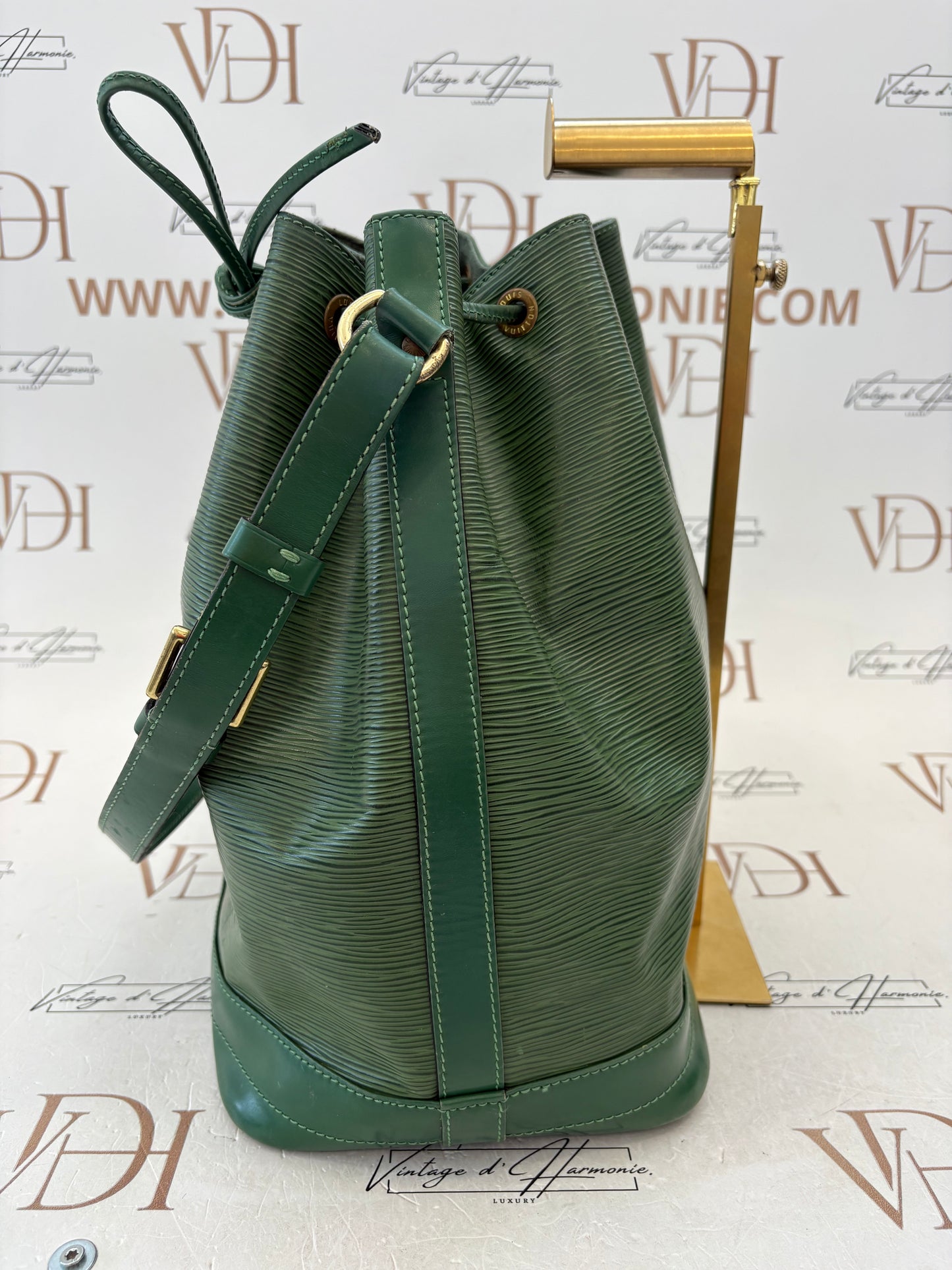 017680 - Louis Vuitton Noé Epi