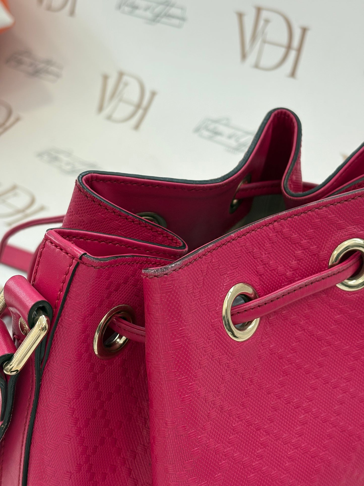 200906 - Gucci Diamante
