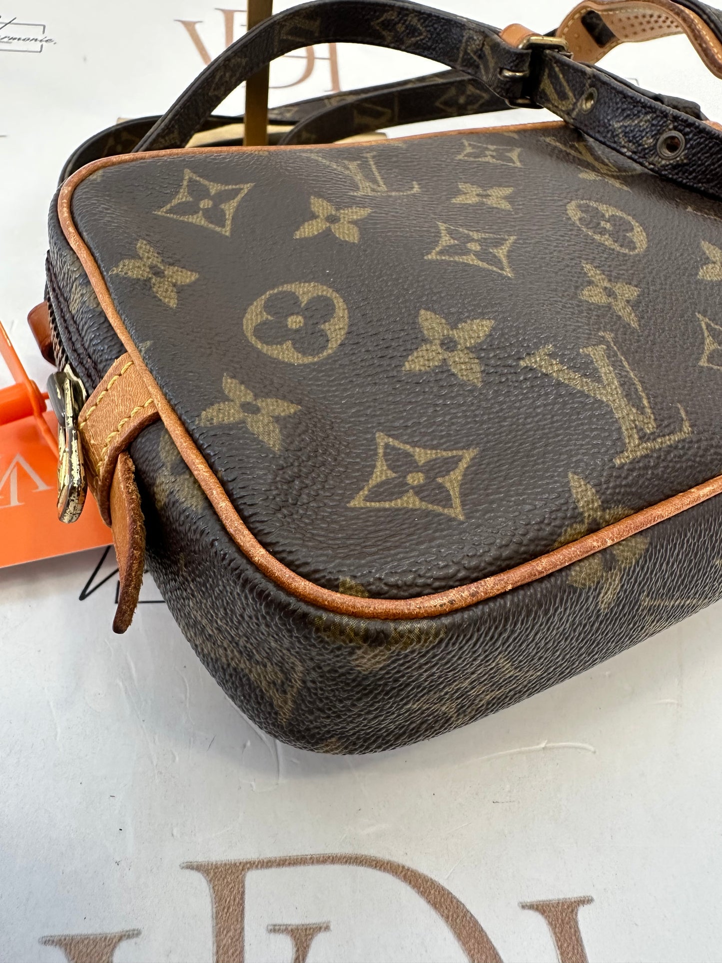 016780 - Louis Vuitton Marly