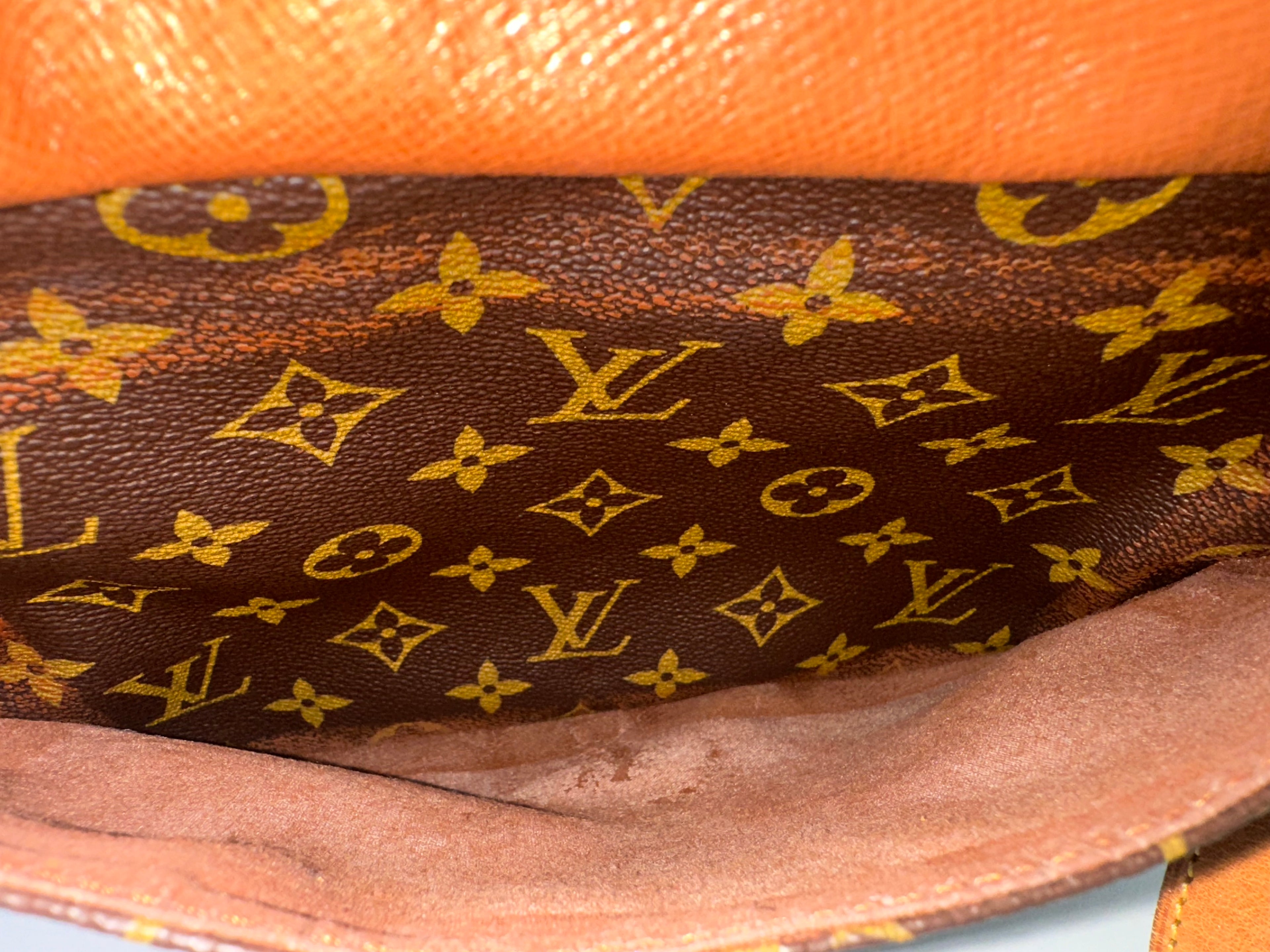 Louis Vuitton Jeune Fille