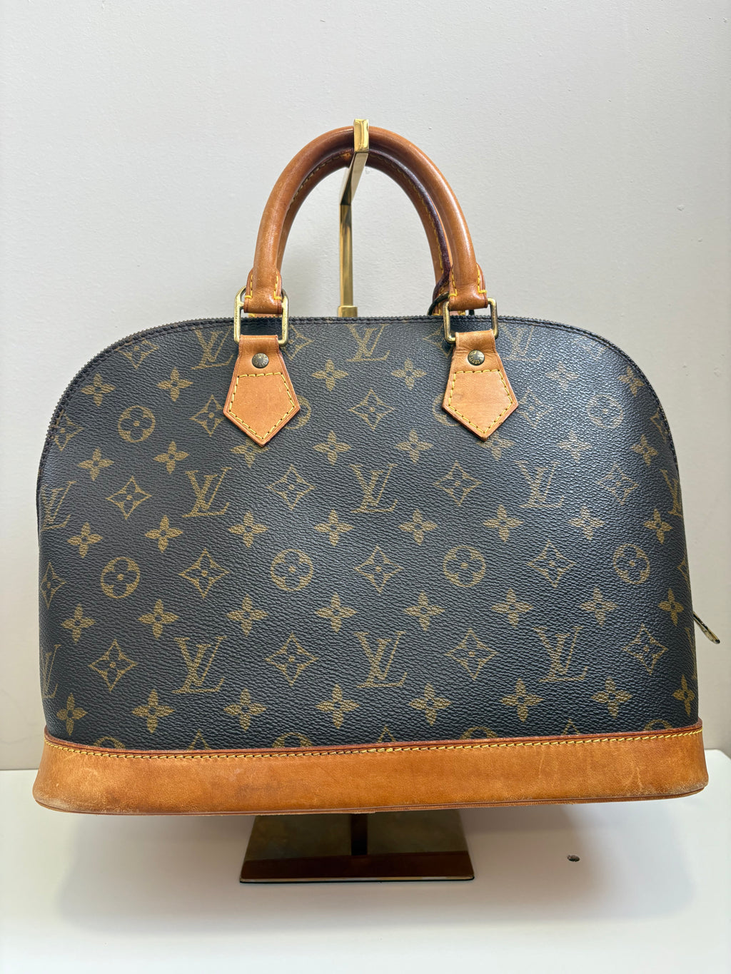 Louis Vuitton Alma