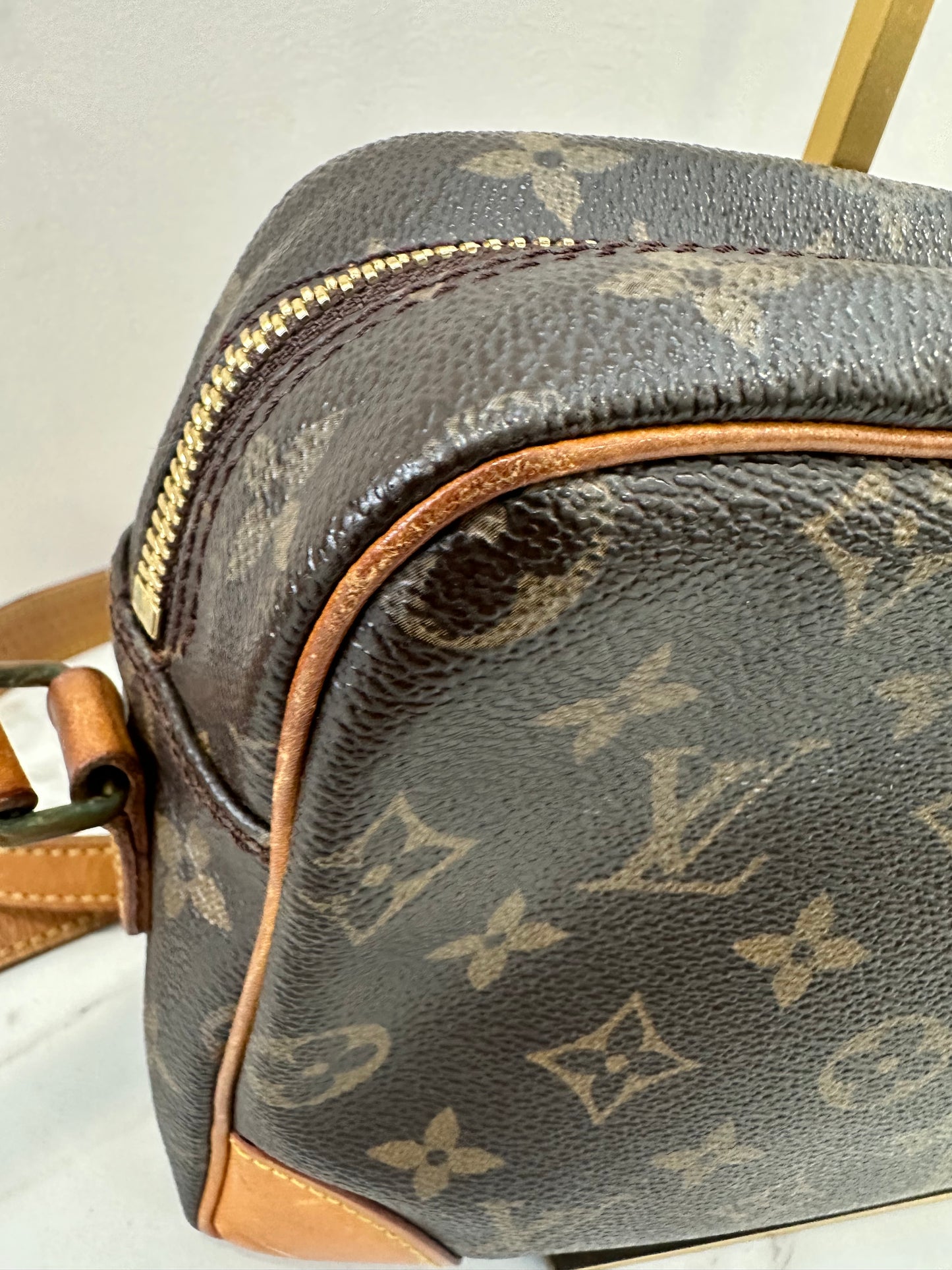 Louis Vuitton Trocadero 27
