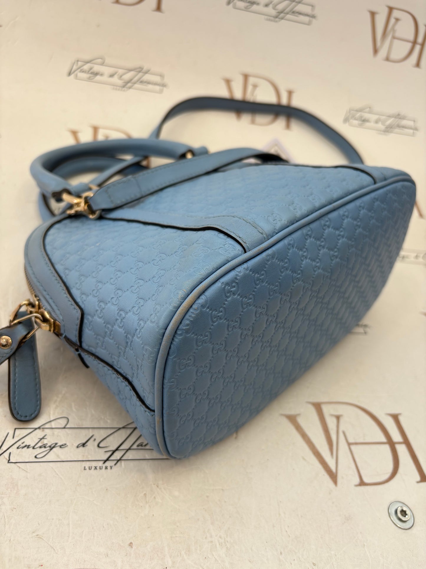 200846 - Gucci