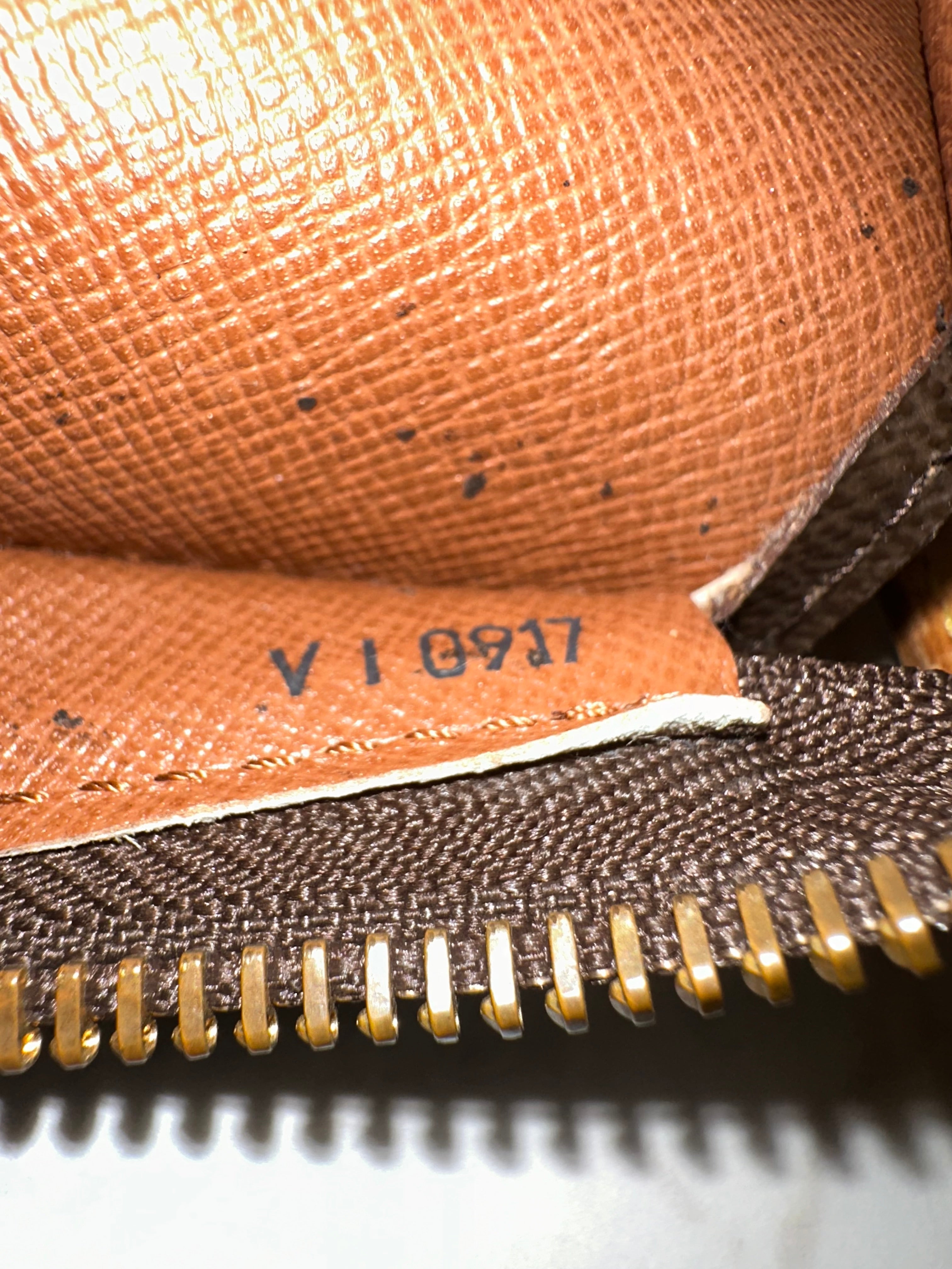 Louis Vuitton Babylone