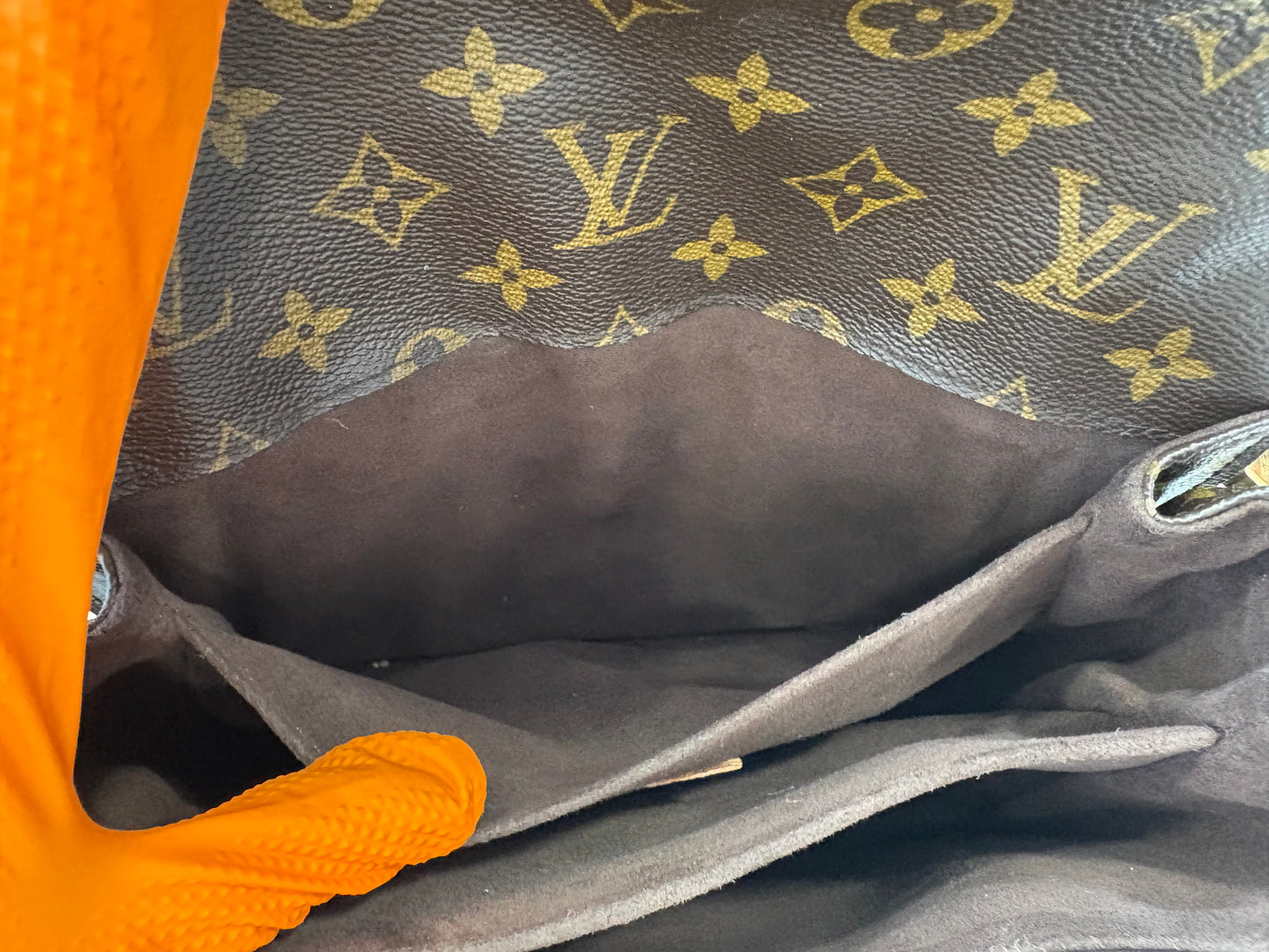 383312 - Louis Vuitton Metis