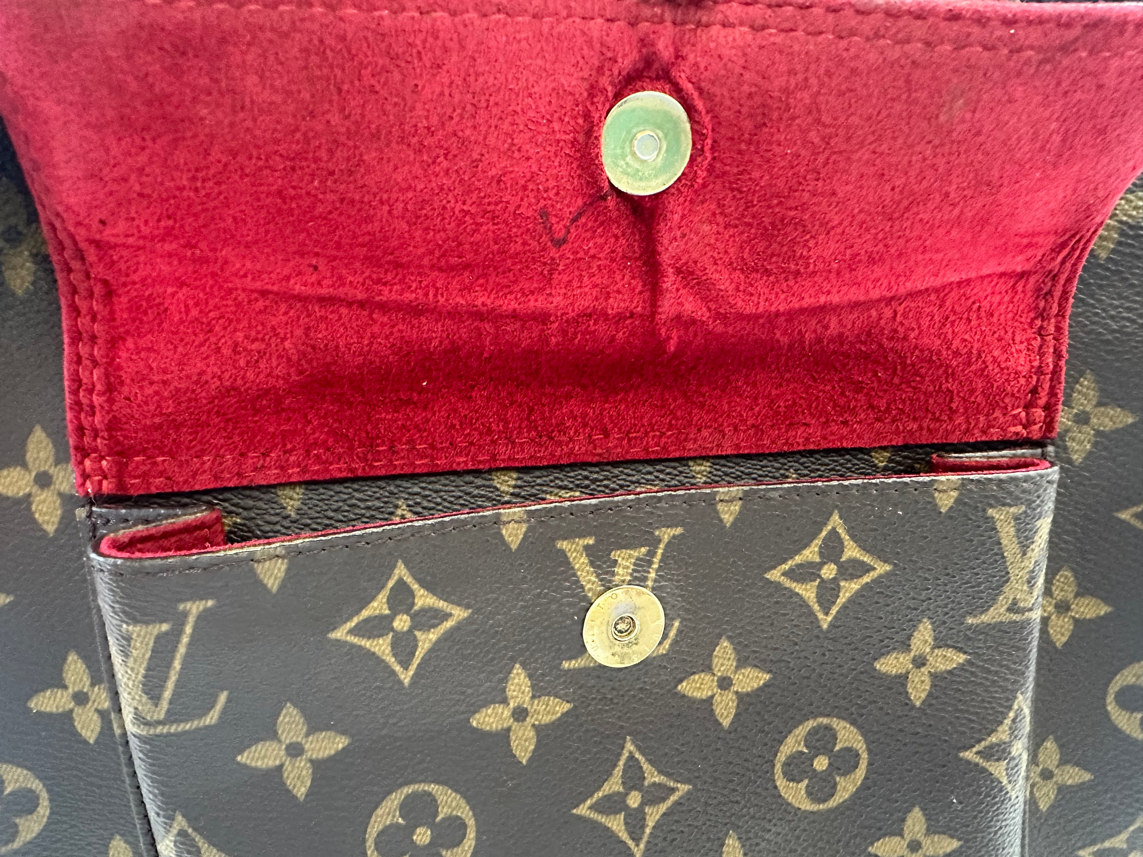 Louis Vuitton Excentri Cite