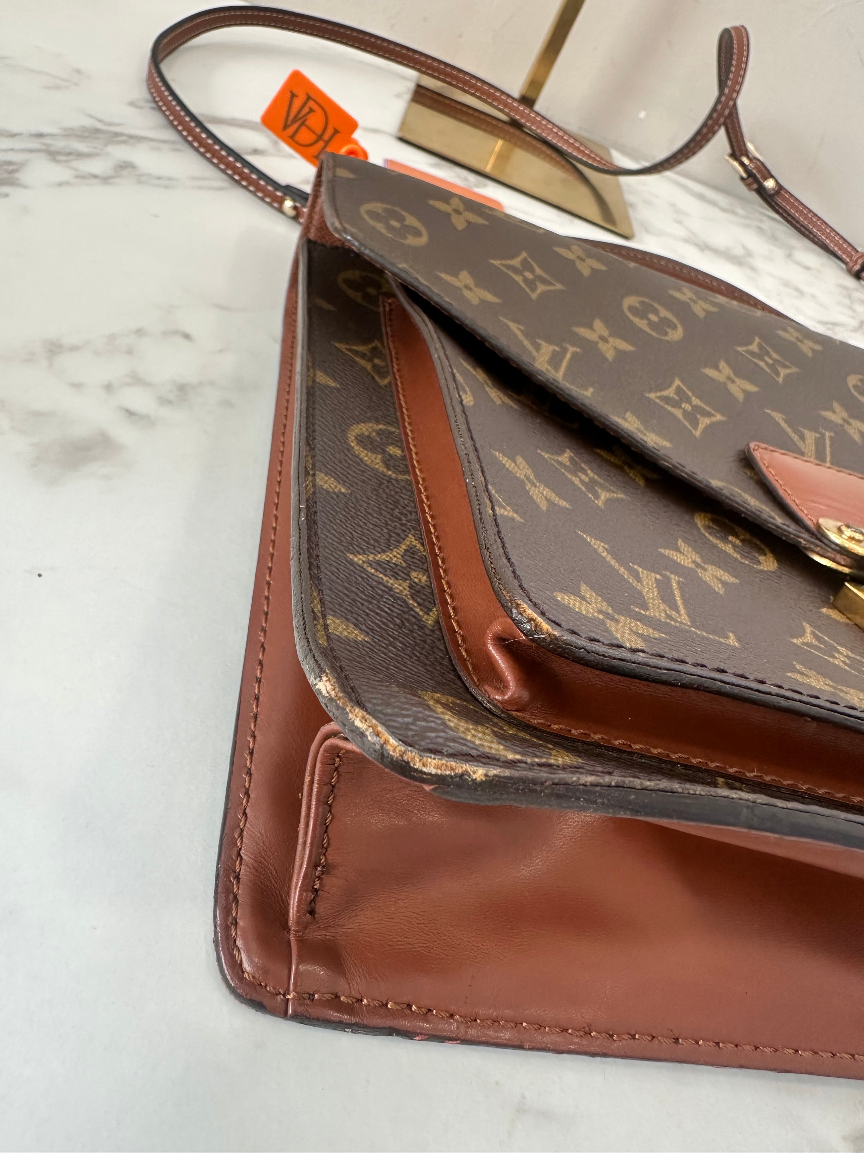 Louis Vuitton Monceau 28