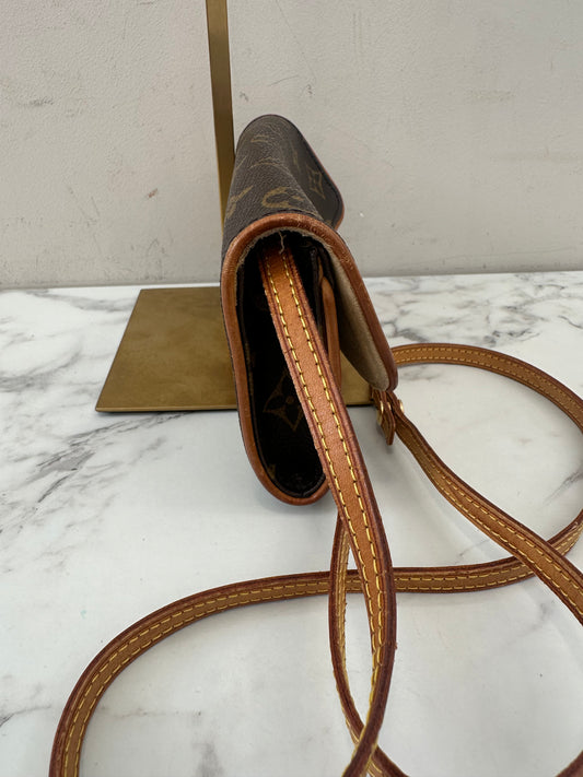 Louis Vuitton Pochette Twin PM