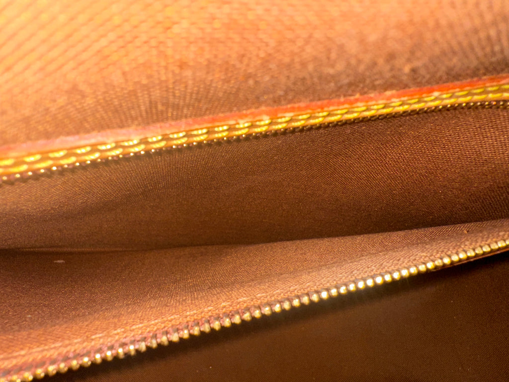 Louis Vuitton Messenger GM