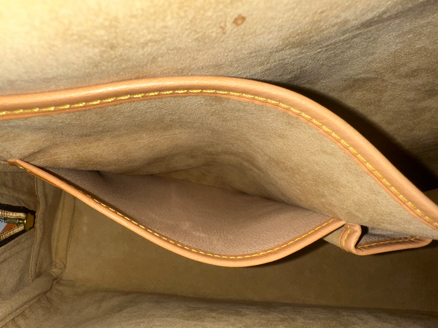 Louis Vuitton Rivoli