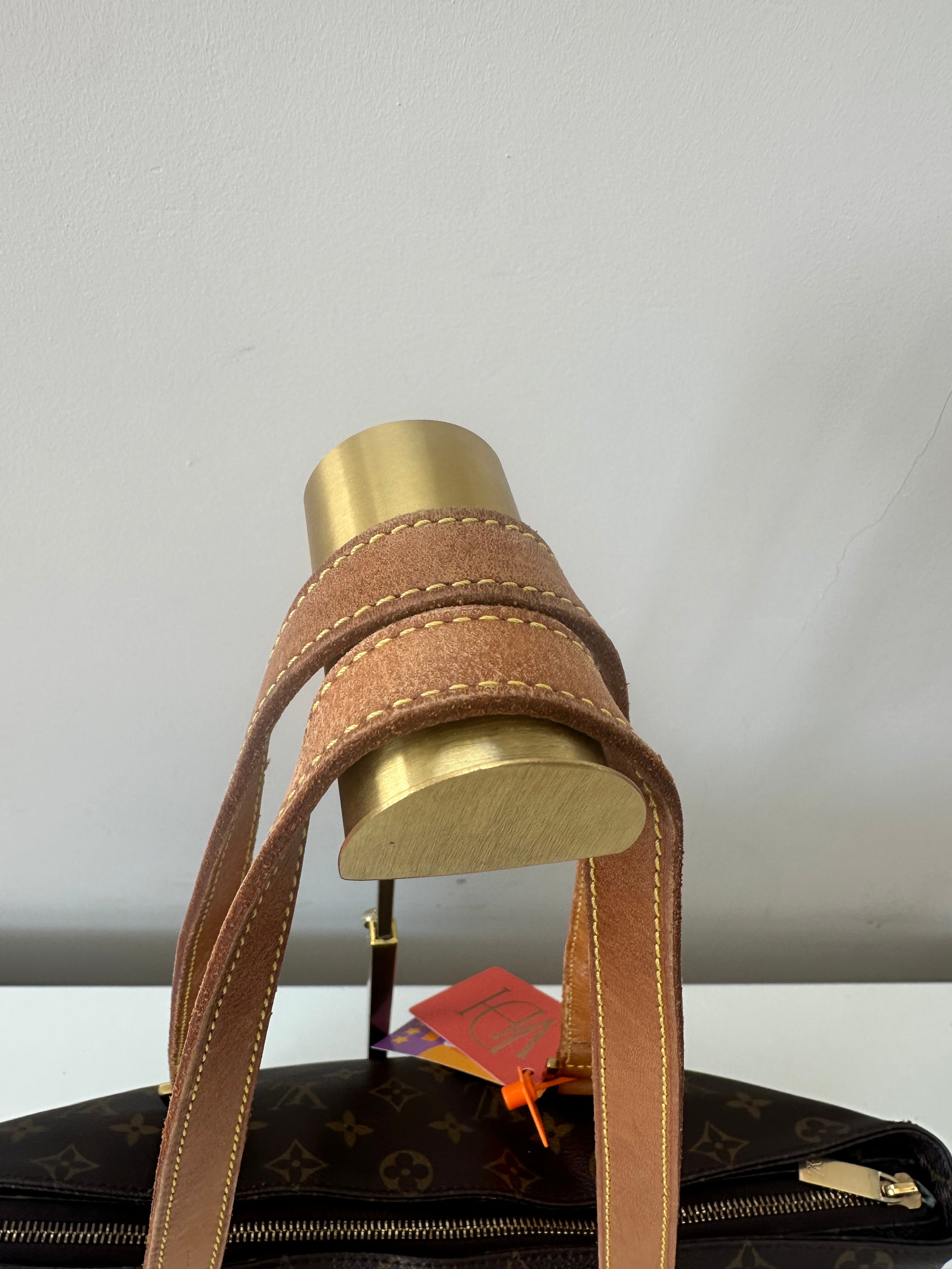 Louis Vuitton Cabas Mezzo