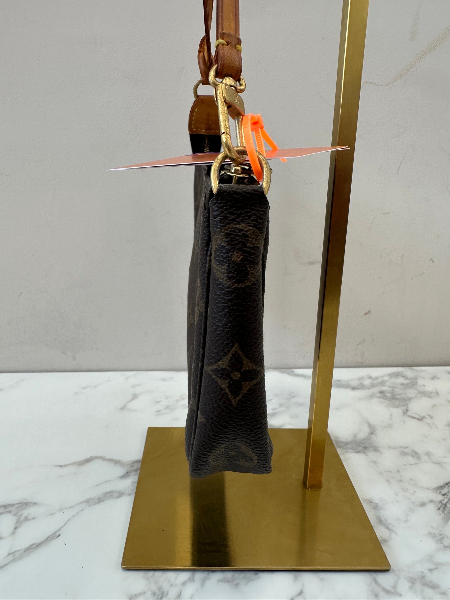 Louis Vuitton Pochette