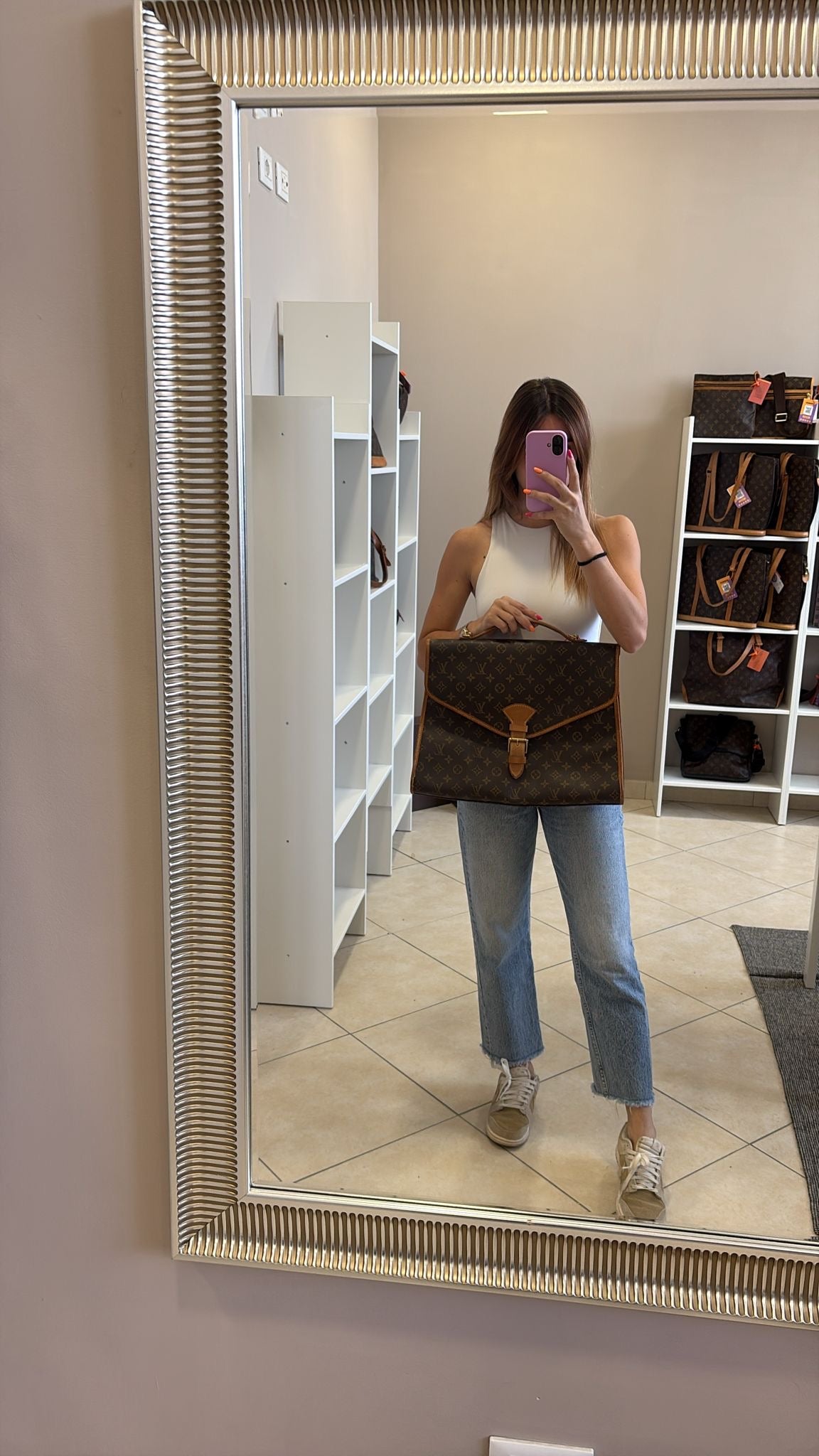 Louis Vuitton Beverly Business