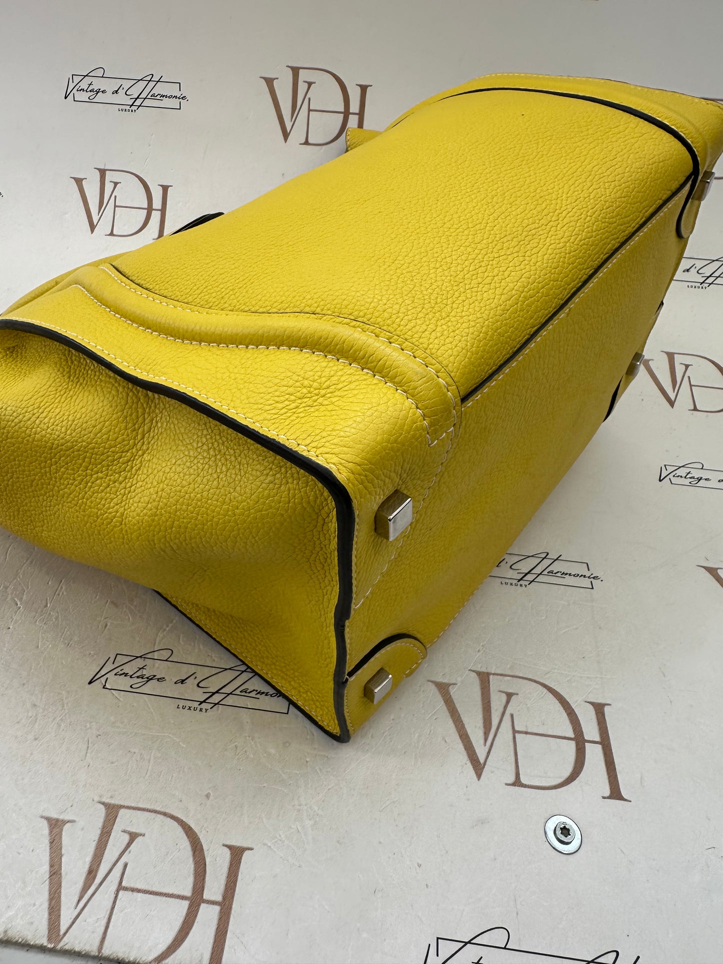 384126 - Céline Luggage