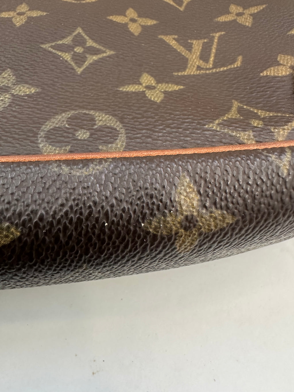 Louis Vuitton Compiegne 28