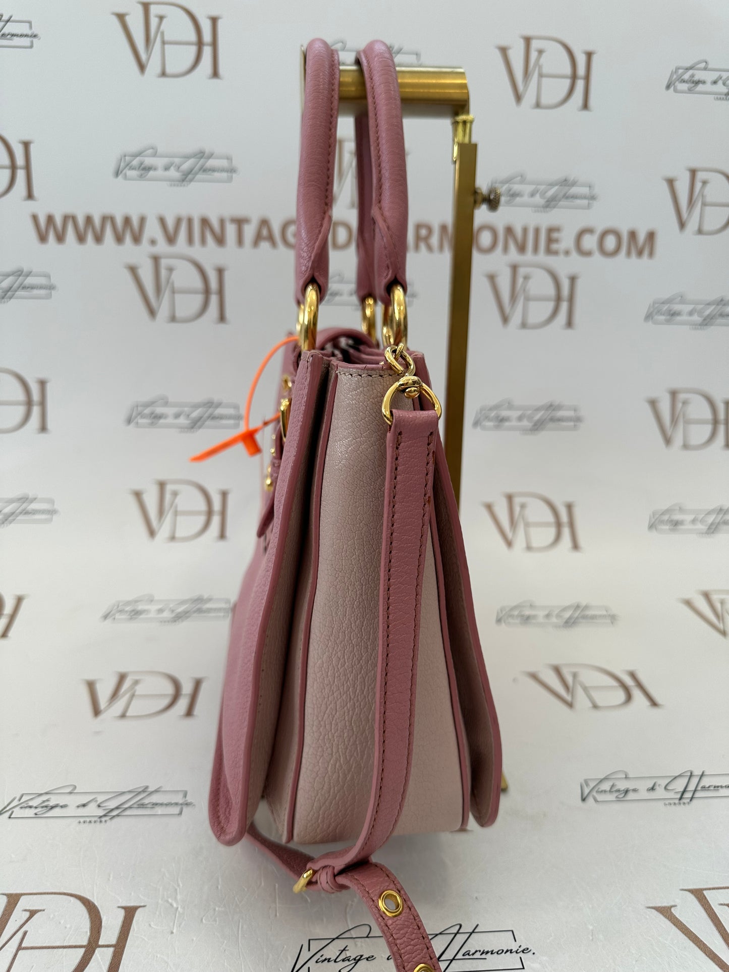 382671 - Miu Miu