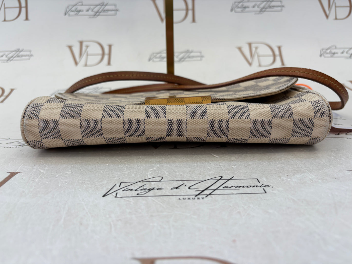 383613 - Louis Vuitton Favorite