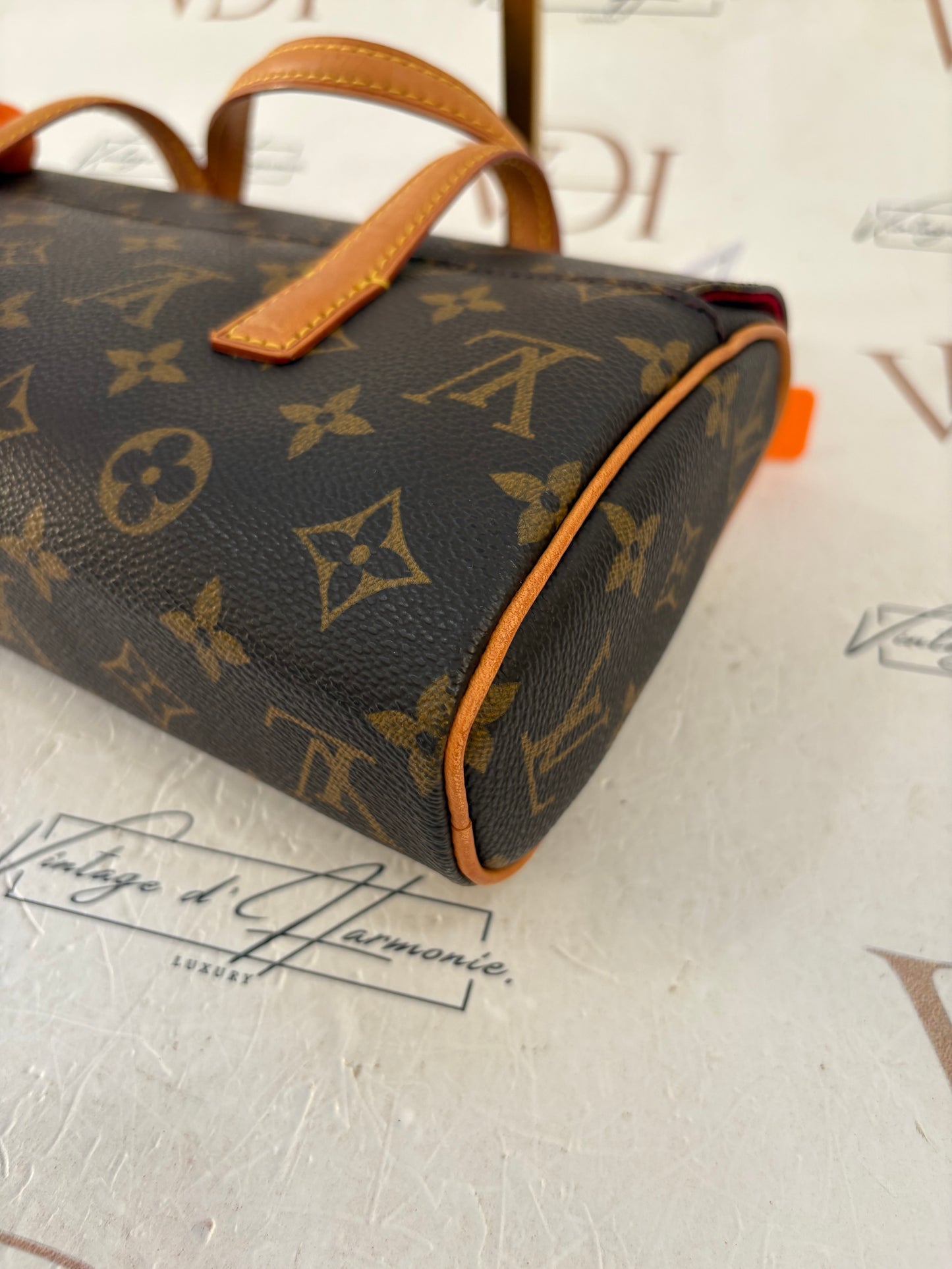 017310 - Louis Vuitton Sonatine
