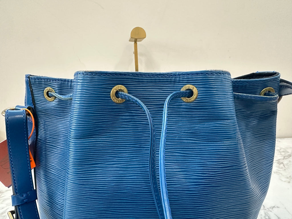 Louis Vuitton Petite Noé  Epi Blue