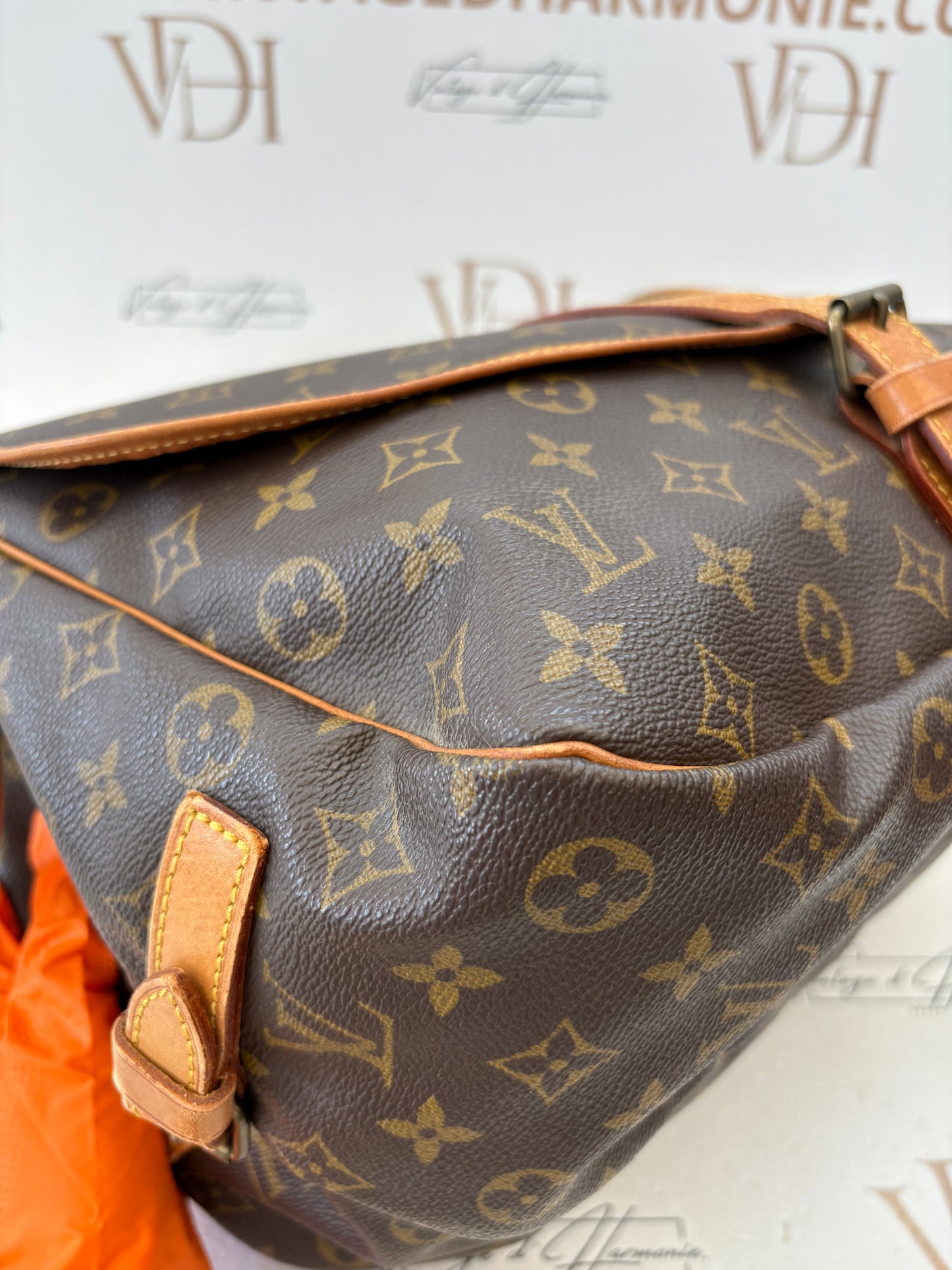 016964 - Louis Vuitton Saumur 35