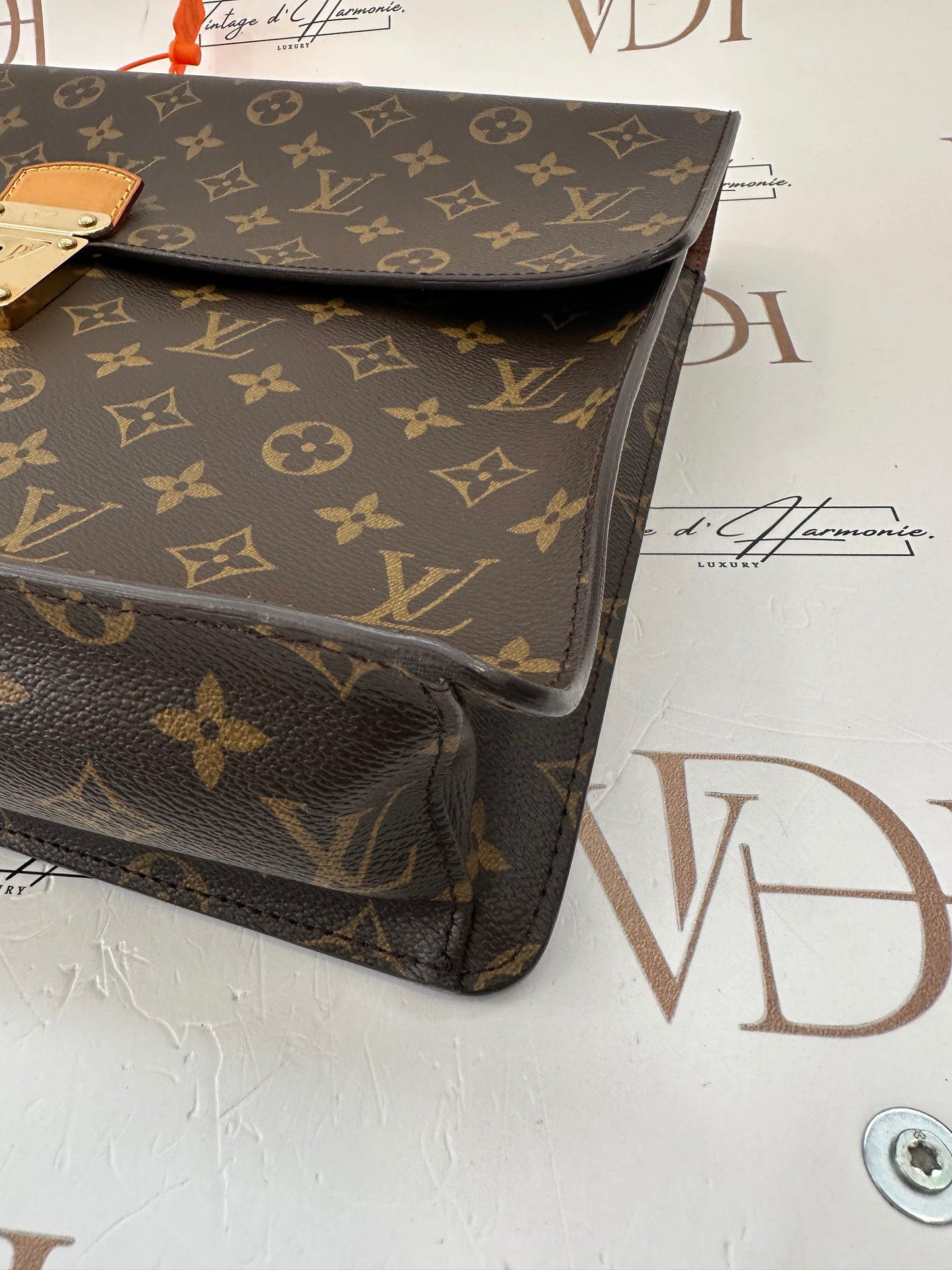 017809 - Louis Vuitton Robusto 1 Briefcase