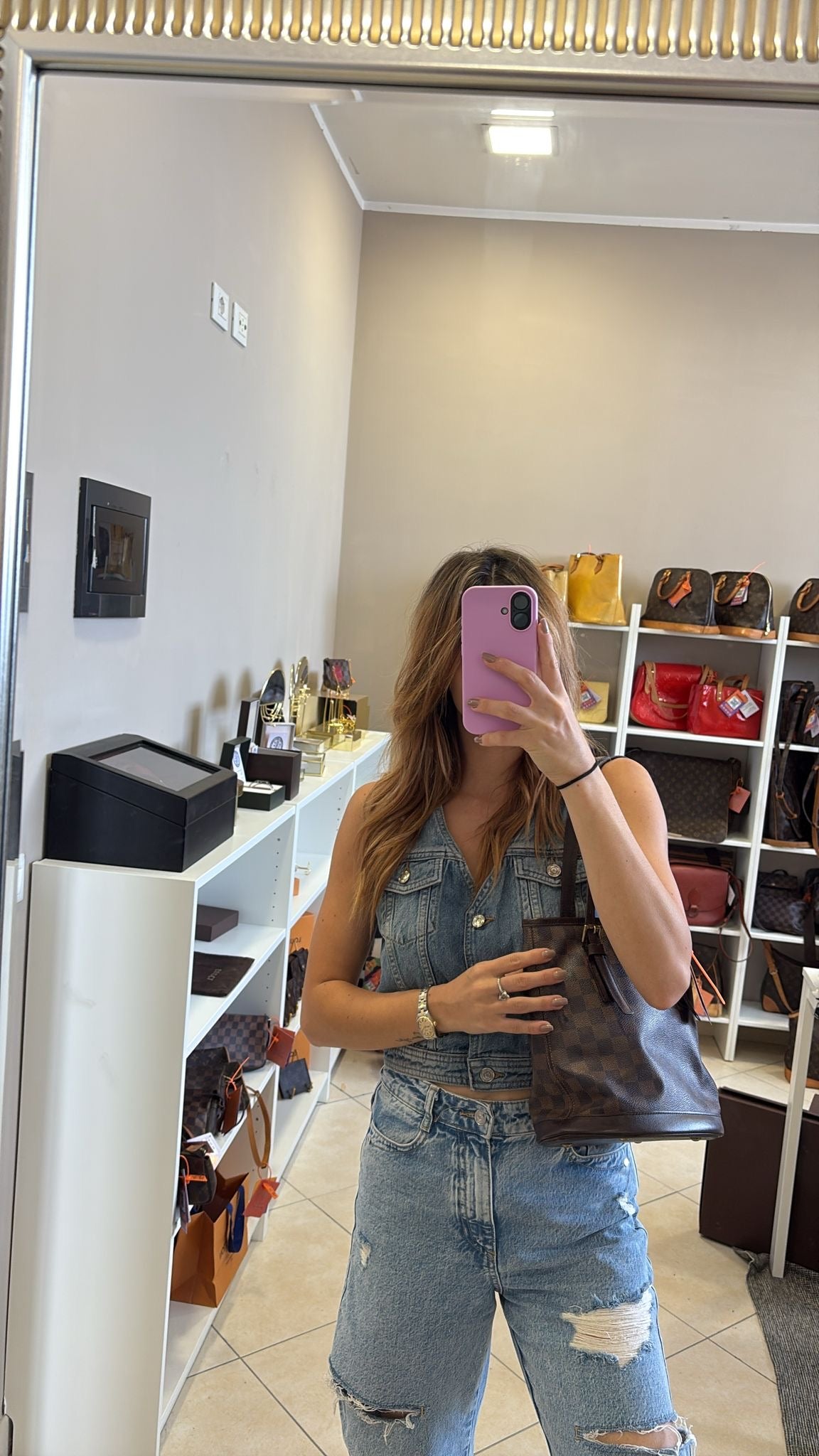 Louis Vuitton Marais