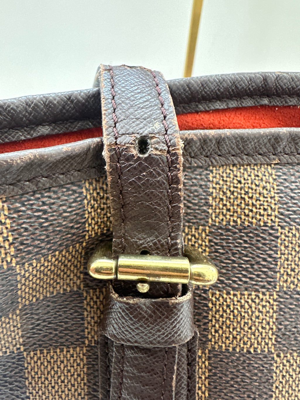 Louis Vuitton Marais