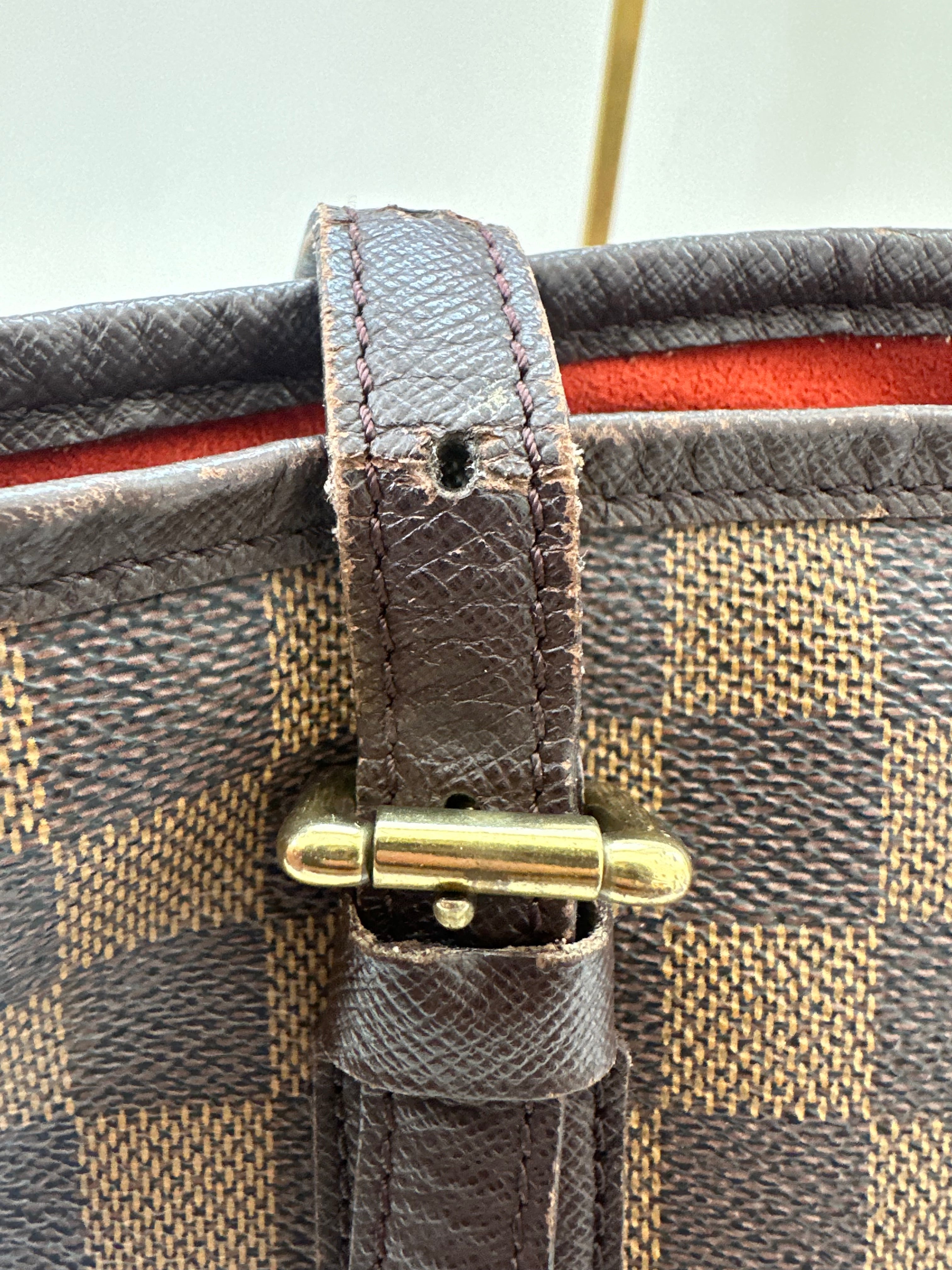 Louis Vuitton Marais