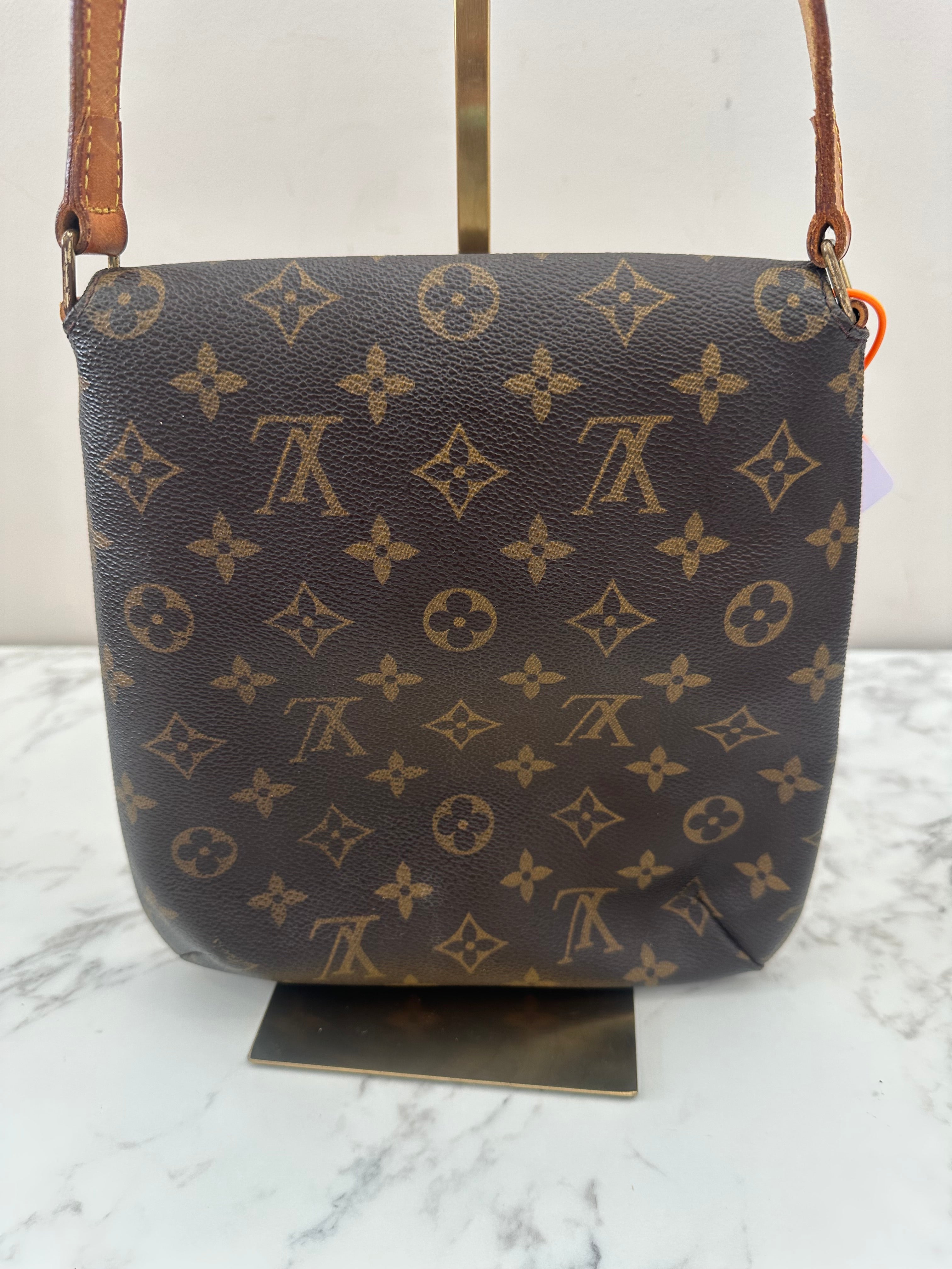 Louis Vuitton Musette salsa