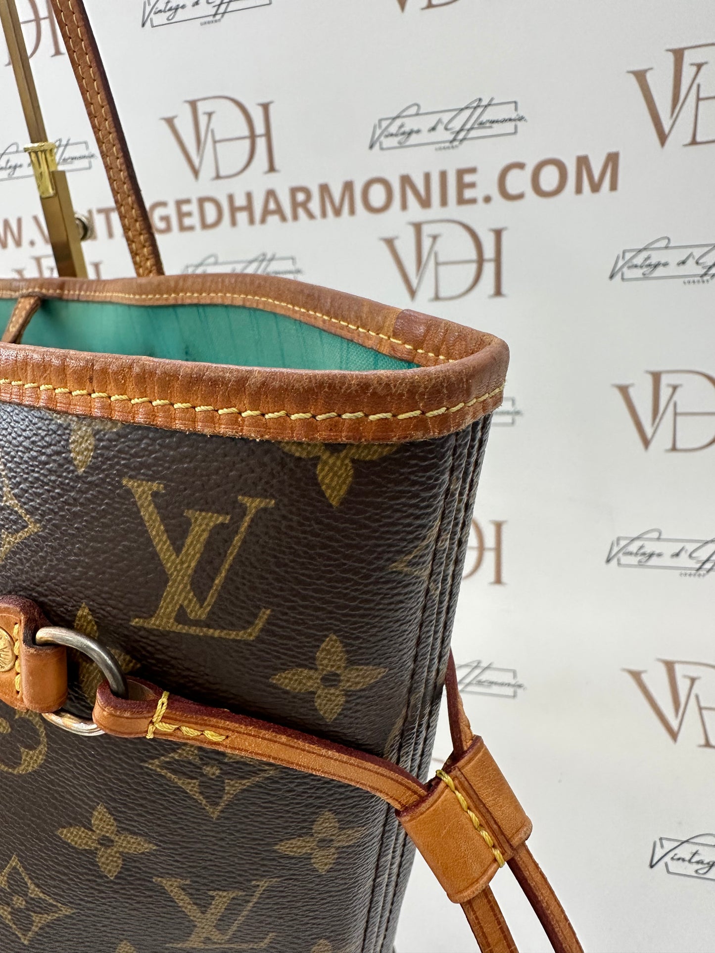 382264 - Louis Vuitton Neverfull