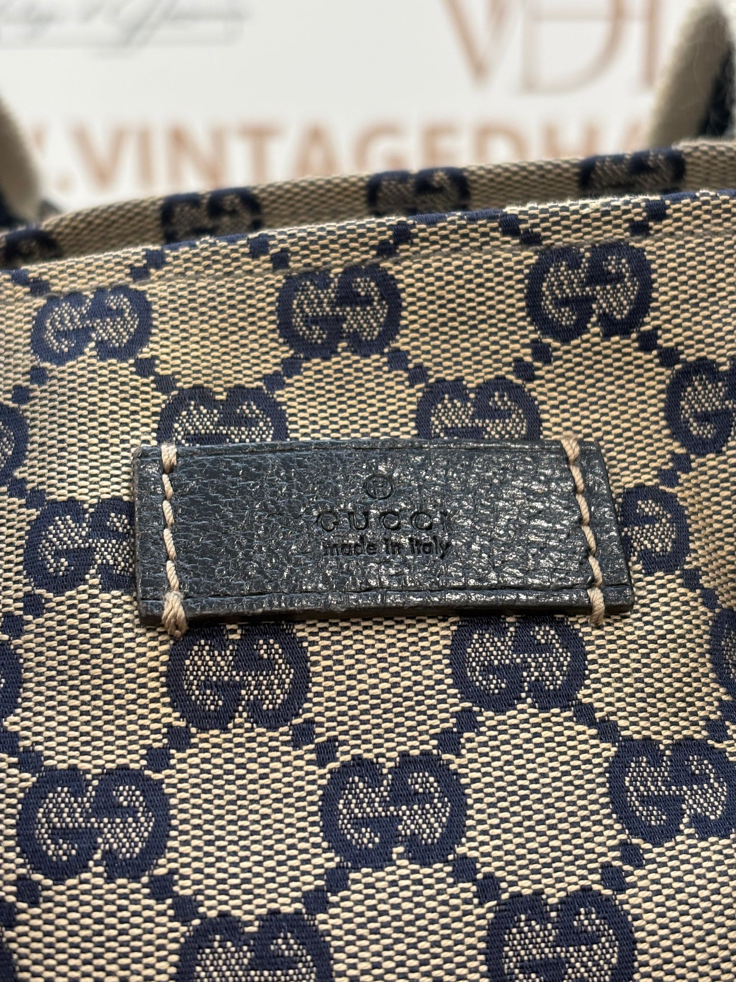 200949 - Gucci Sherry