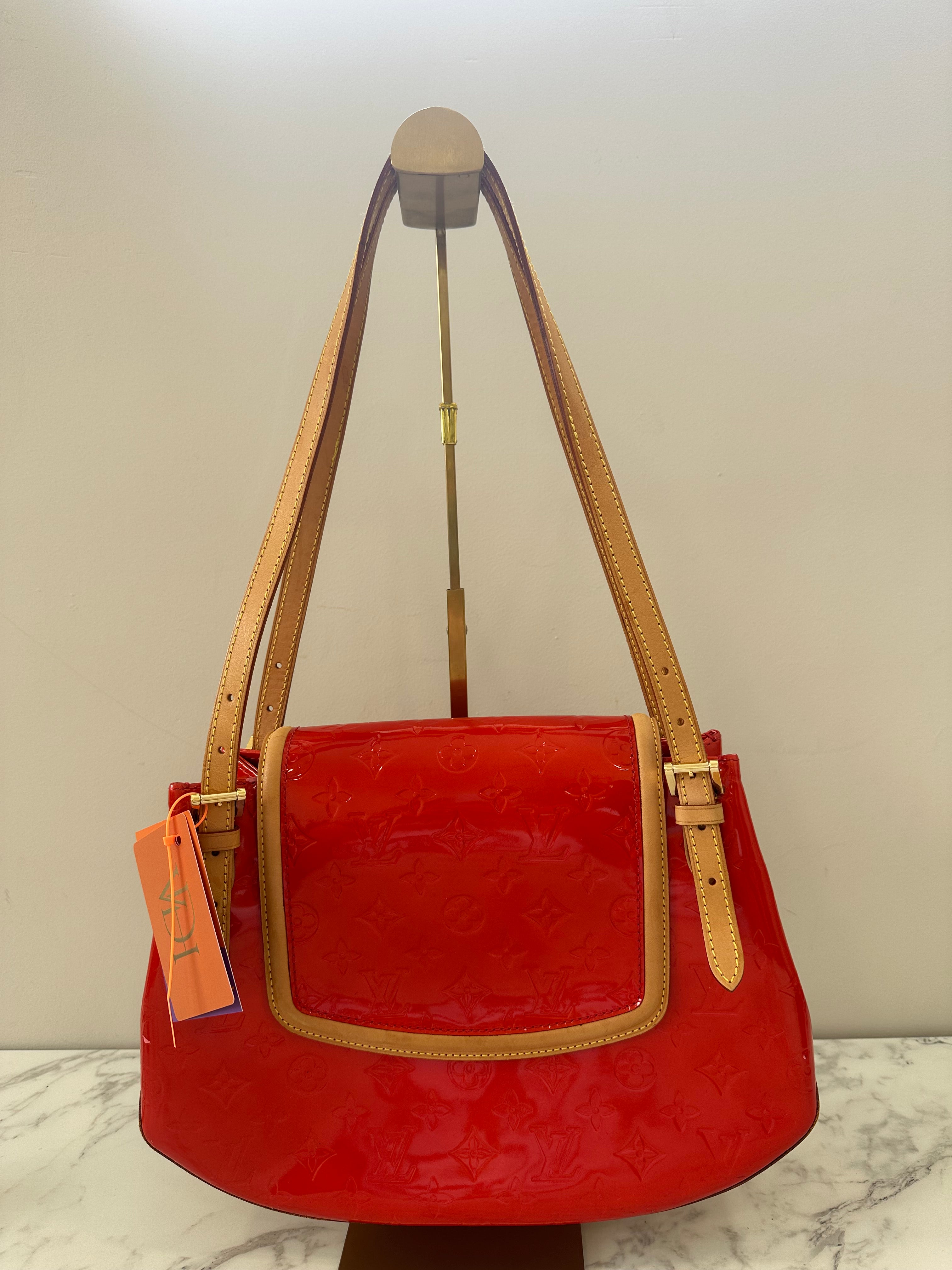 Louis Vuitton Biscayne Bay GM Vern