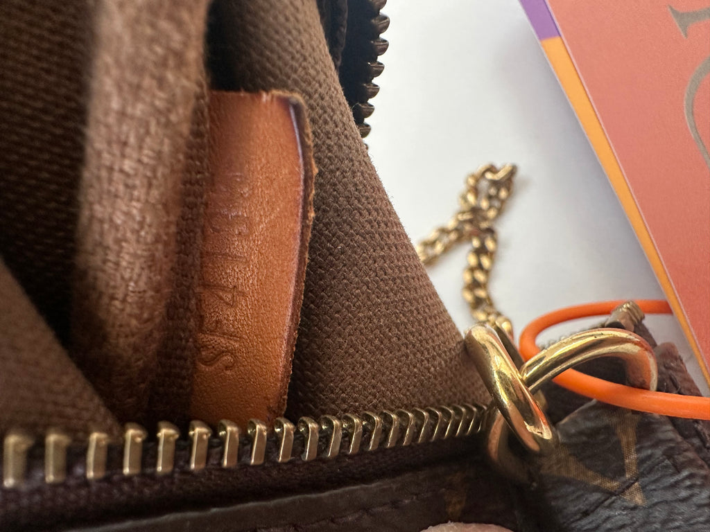 Louis Vuitton Mini Pochette