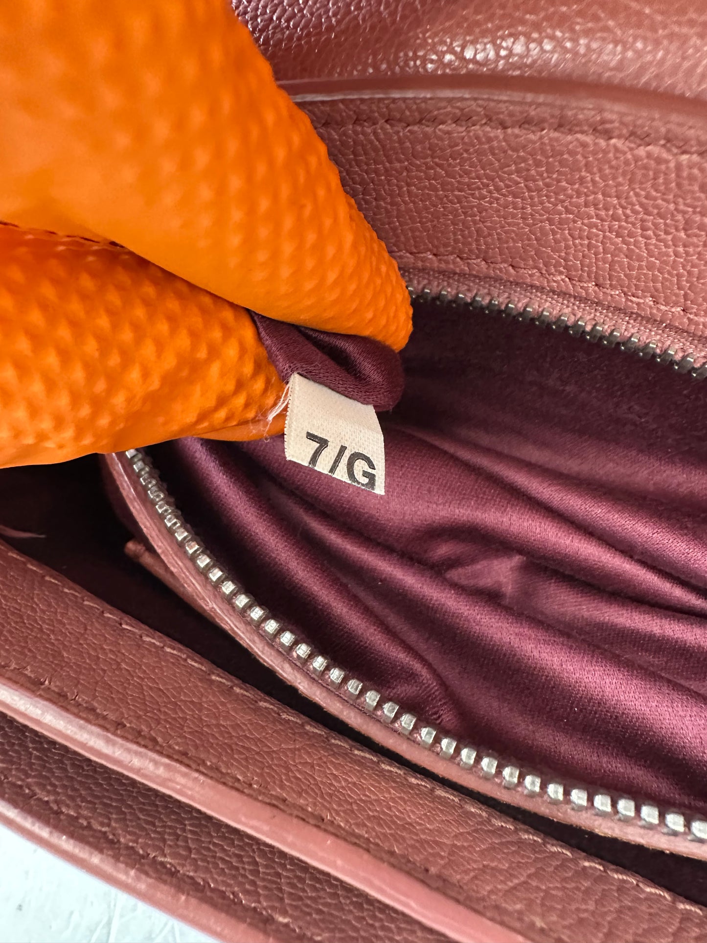 382810 - Miu Miu