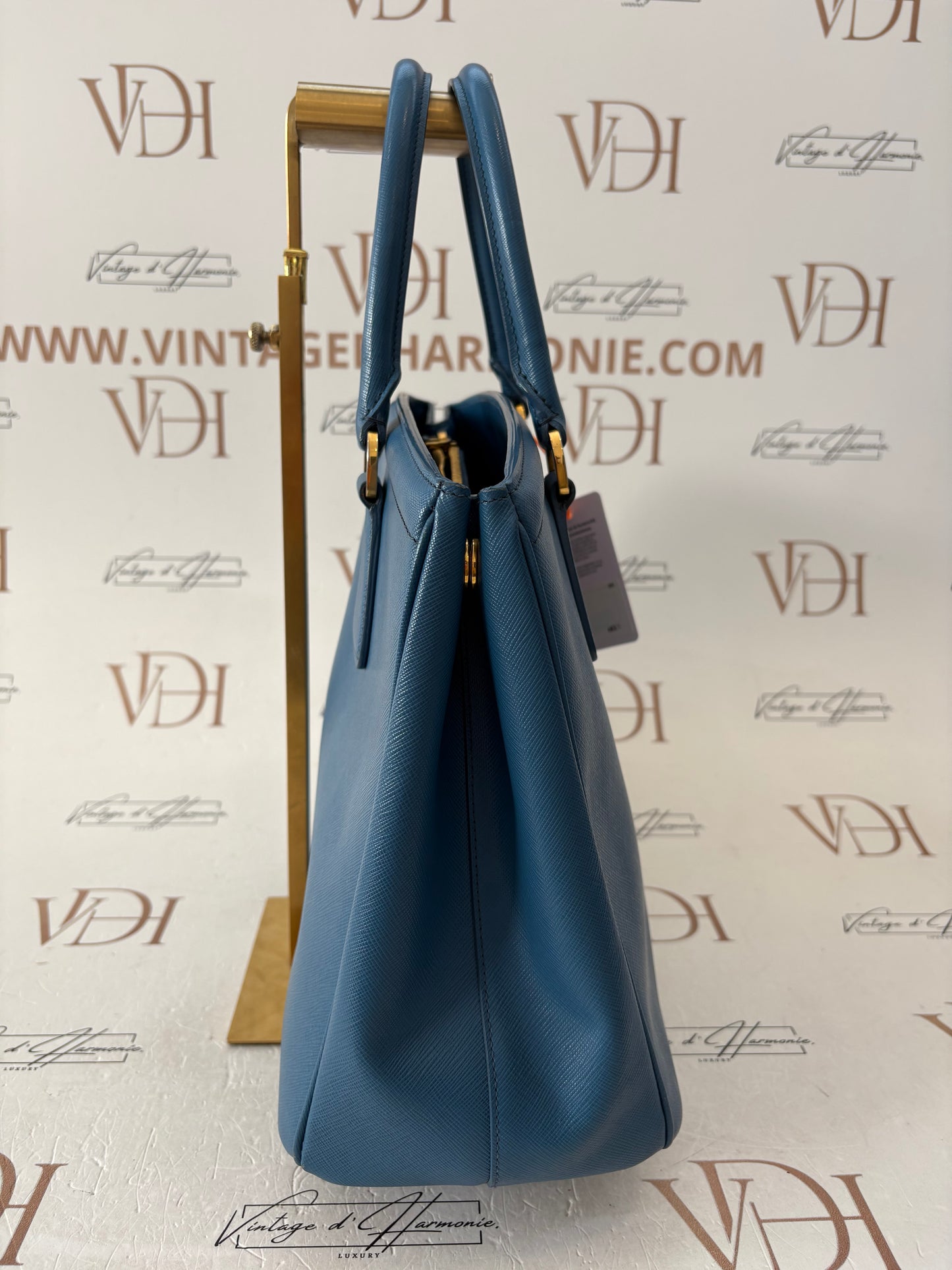 383516 - Prada Blue