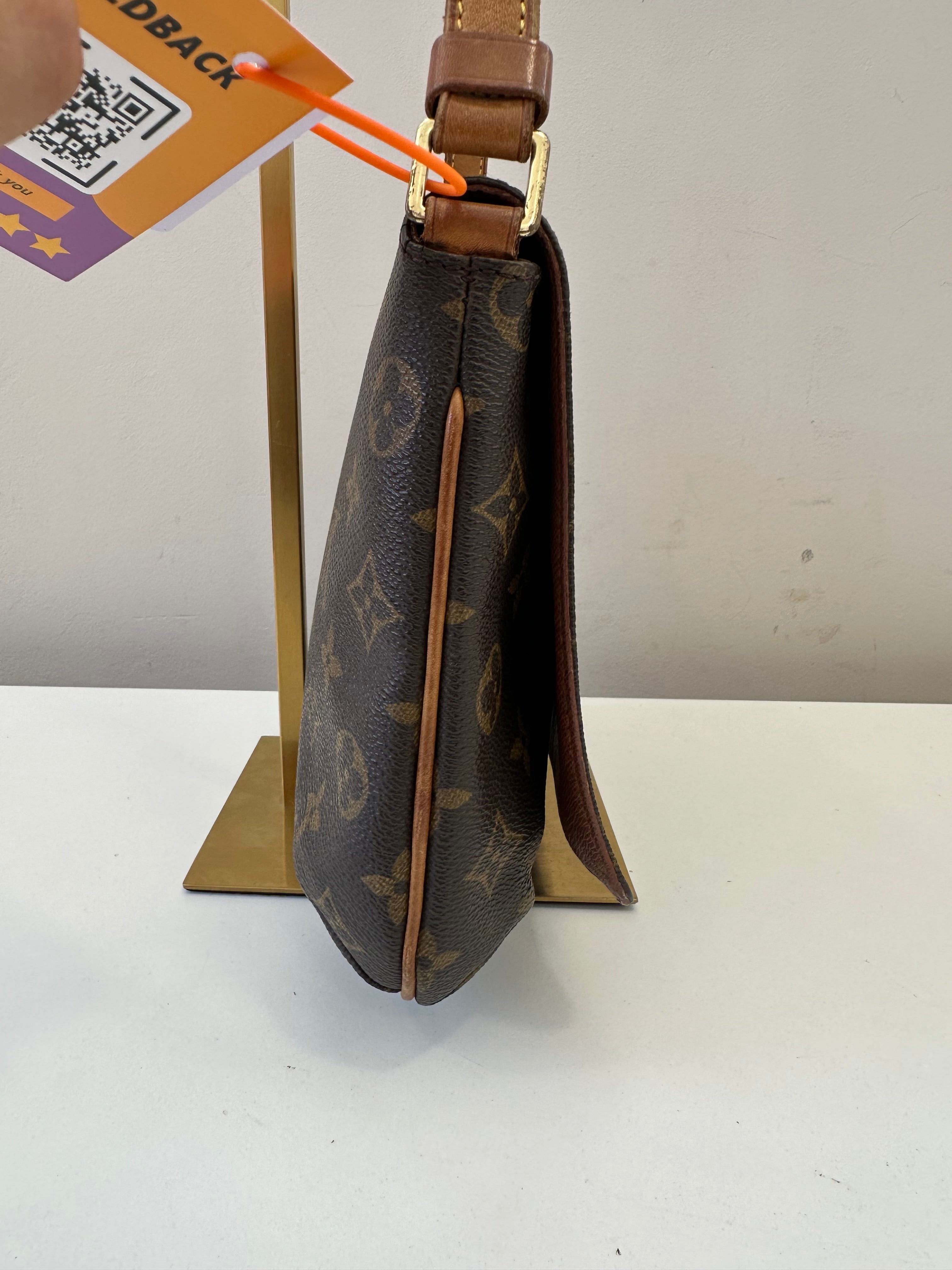 Louis Vuitton Musette Samba