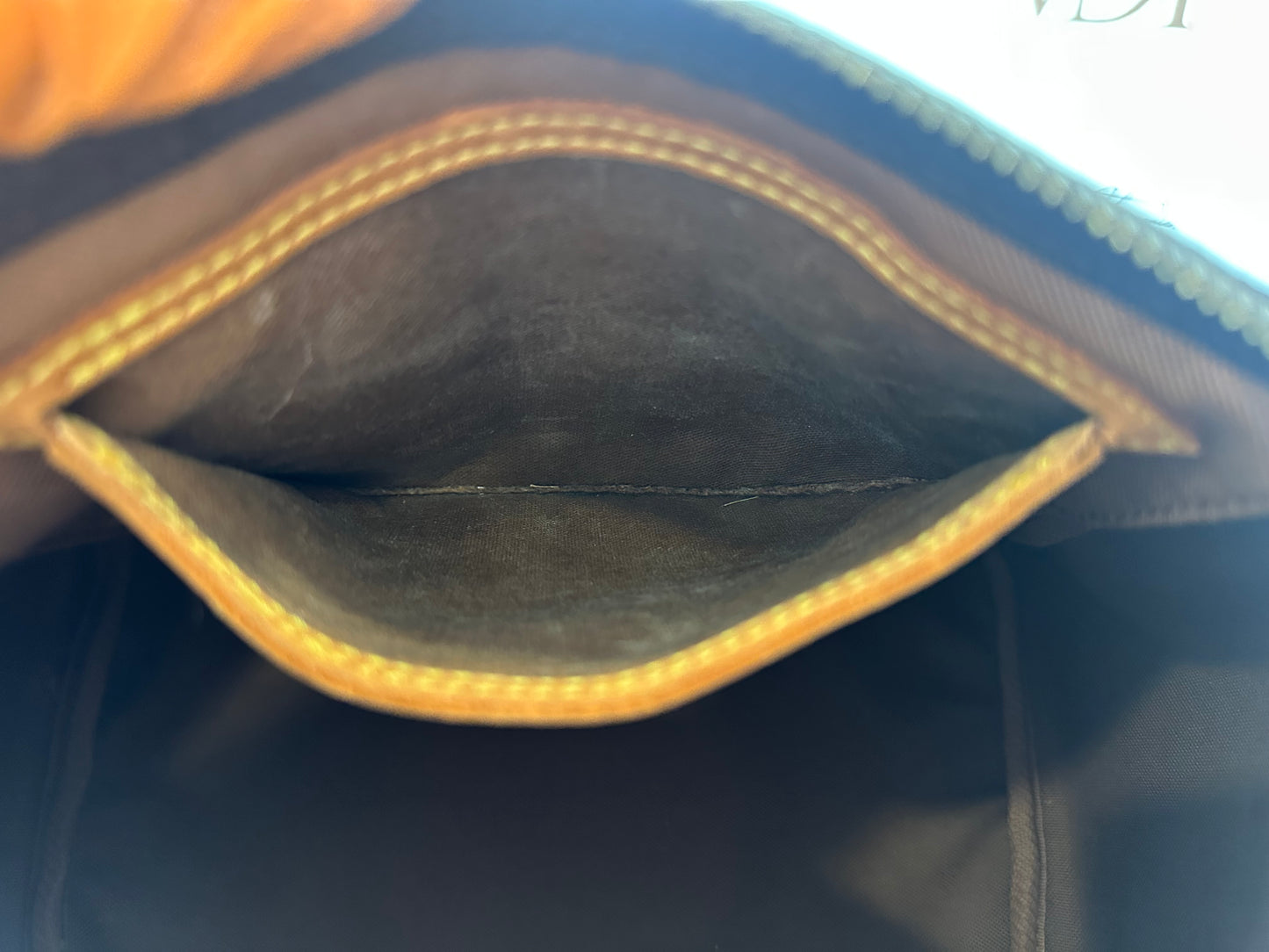 018033 - Louis Vuitton Speedy 25