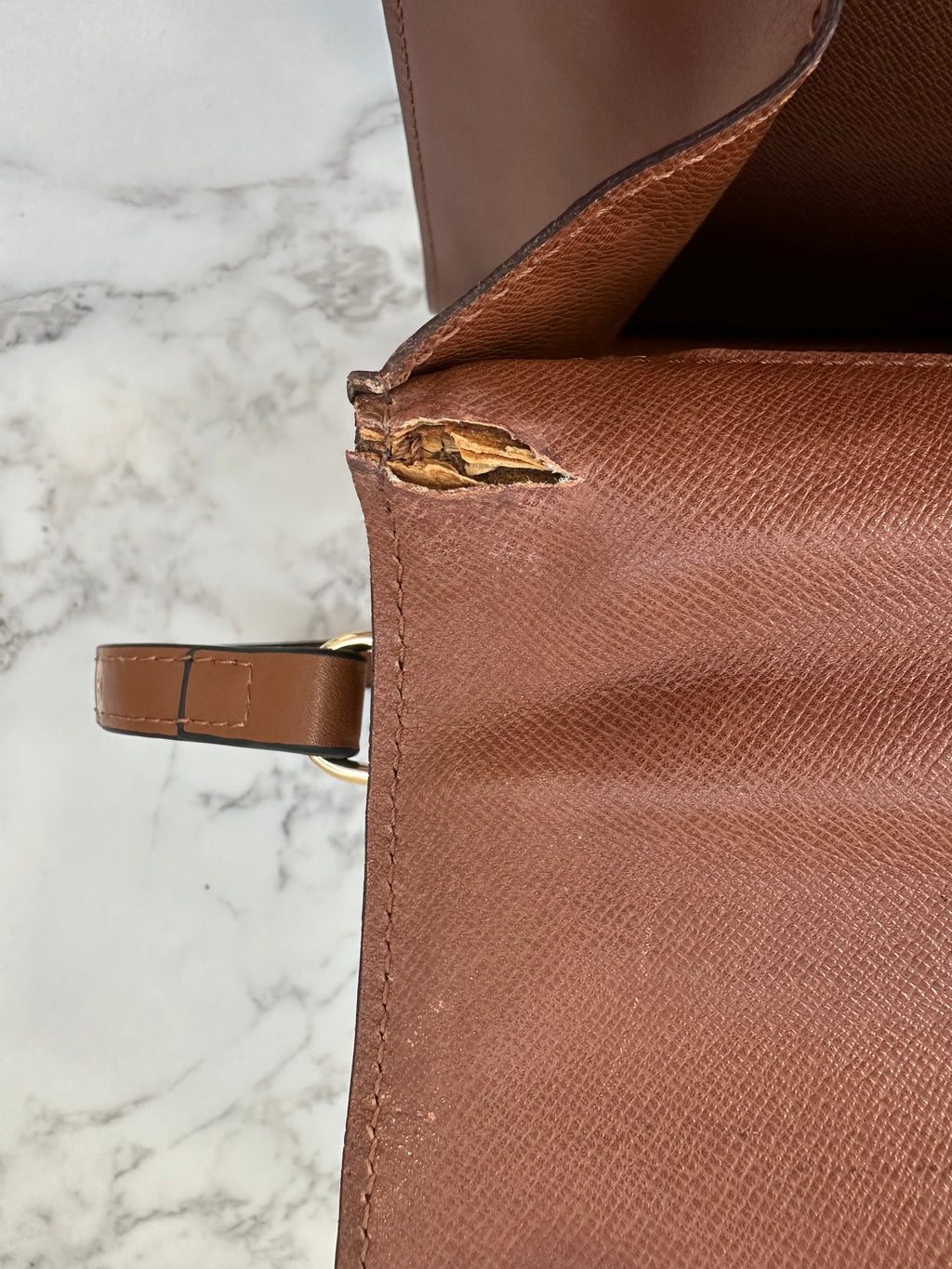 Louis Vuitton Monceau 28