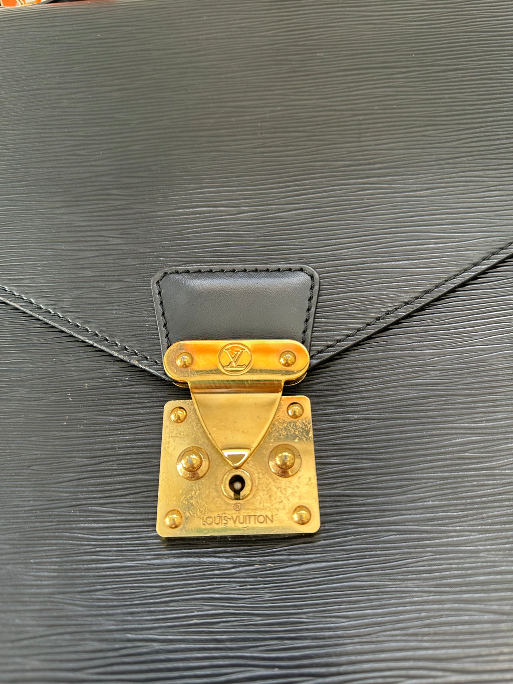 Louis Vuitton Epi Porte Documents Bandouliere