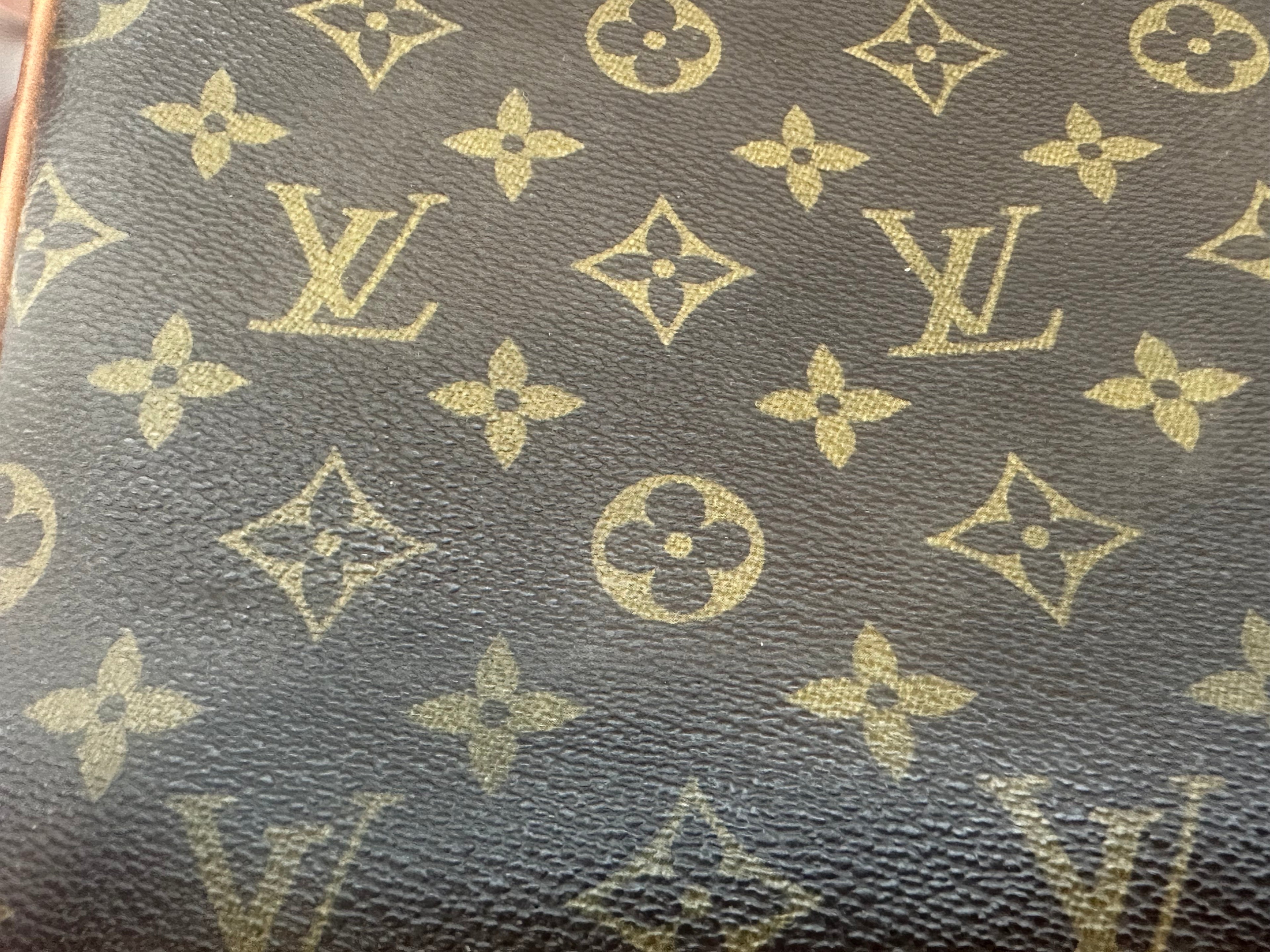 Louis Vuitton Cartouchiere GM