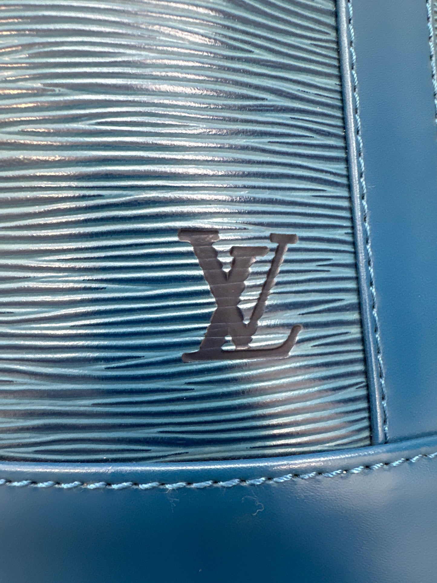 017969 - Louis Vuitton Randonne PM