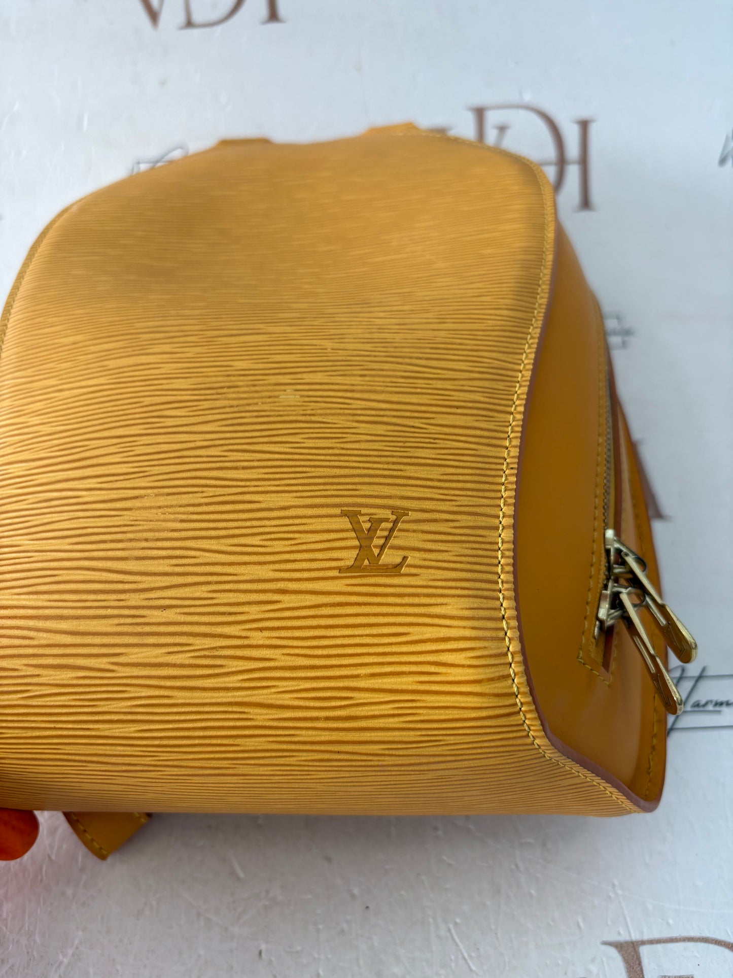 017041 - Louis Vuitton Epi Mabillon