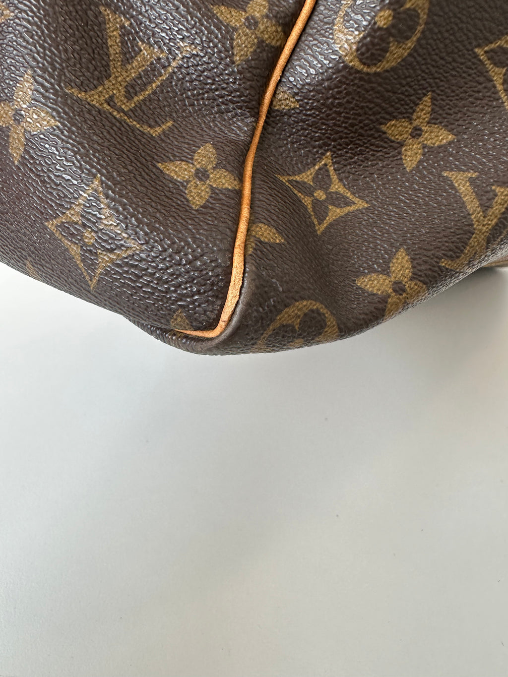 Louis Vuitton Keepall 50
