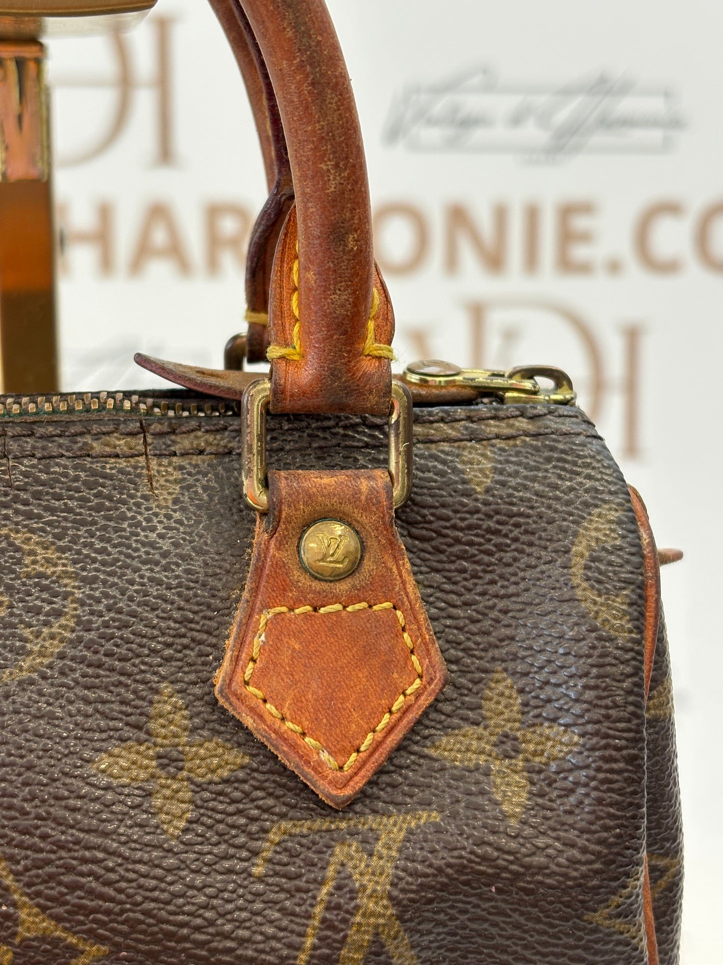 018358 - Louis Vuitton Speedy Nano