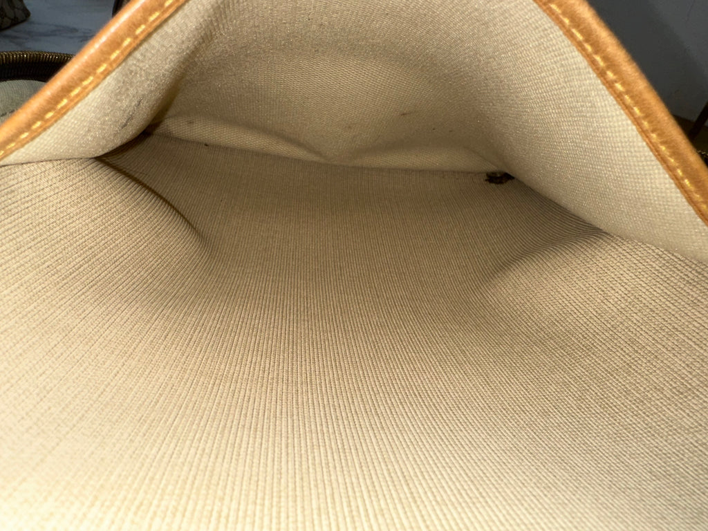 Louis Vuitton Excursion