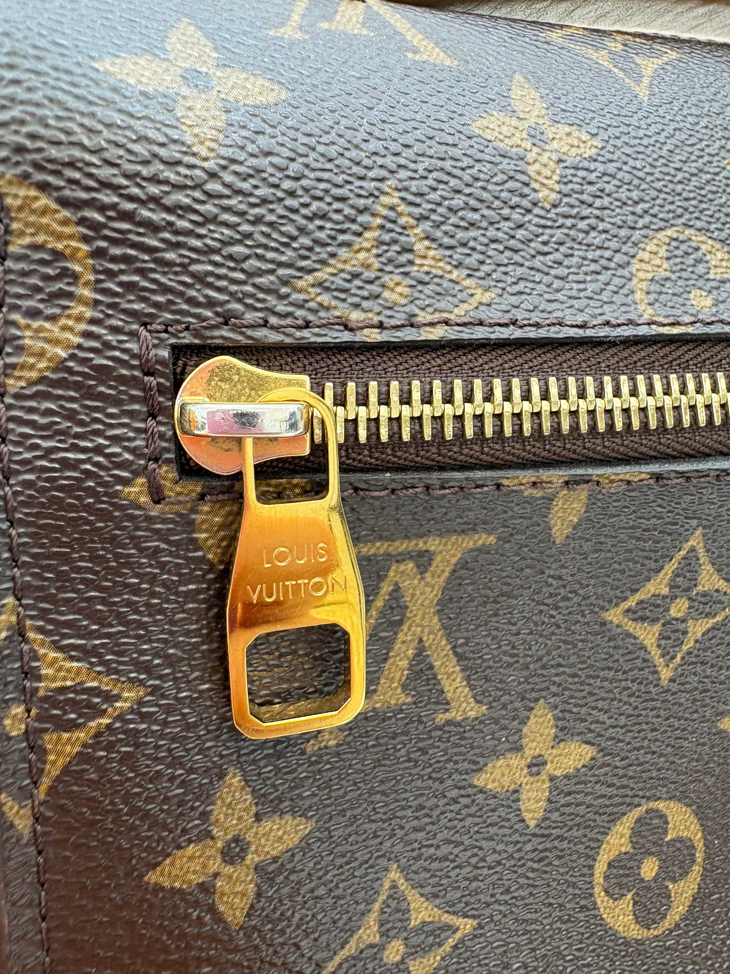 382657 - Louis Vuitton Metis