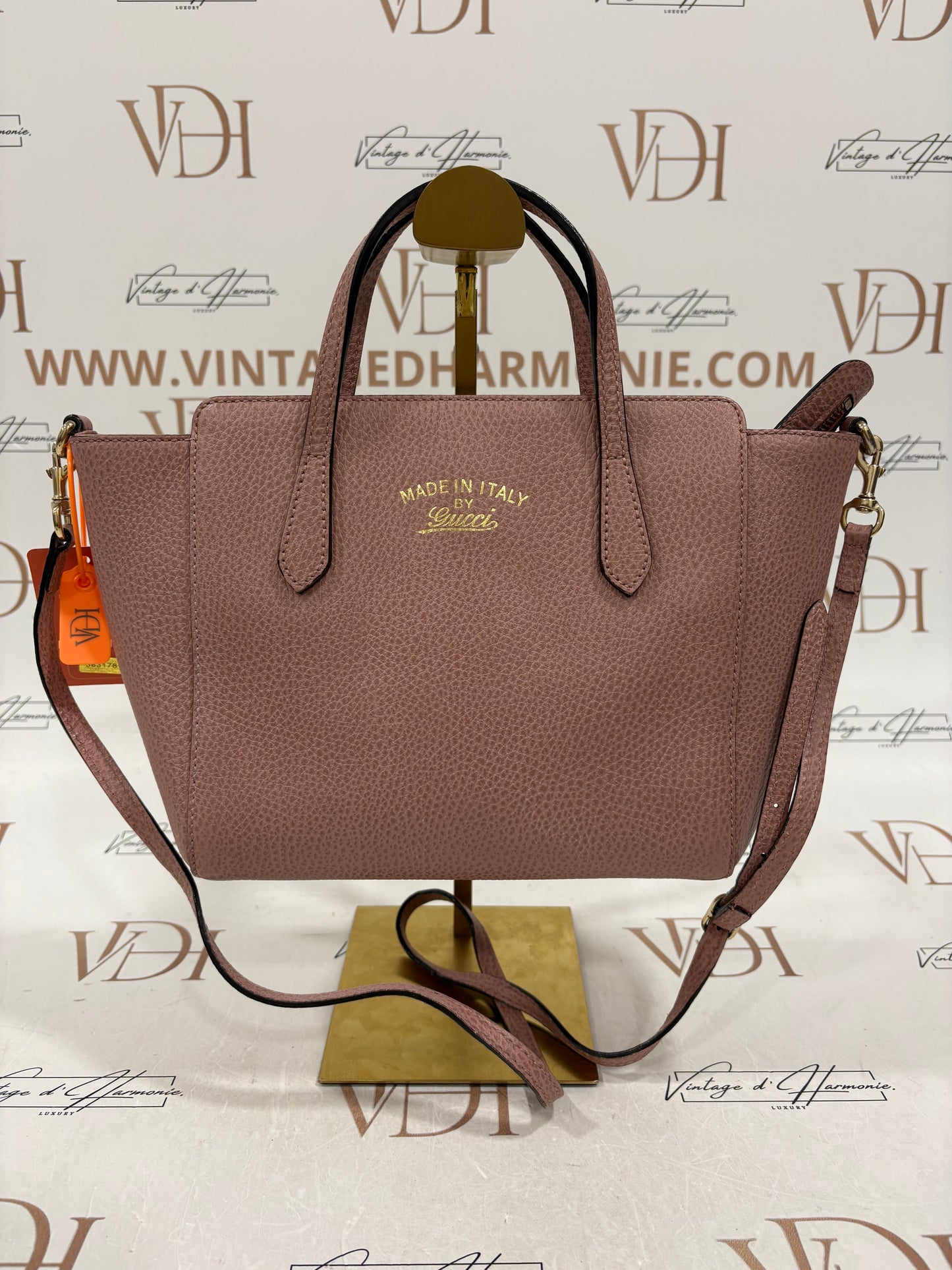 383178 - Gucci Swing