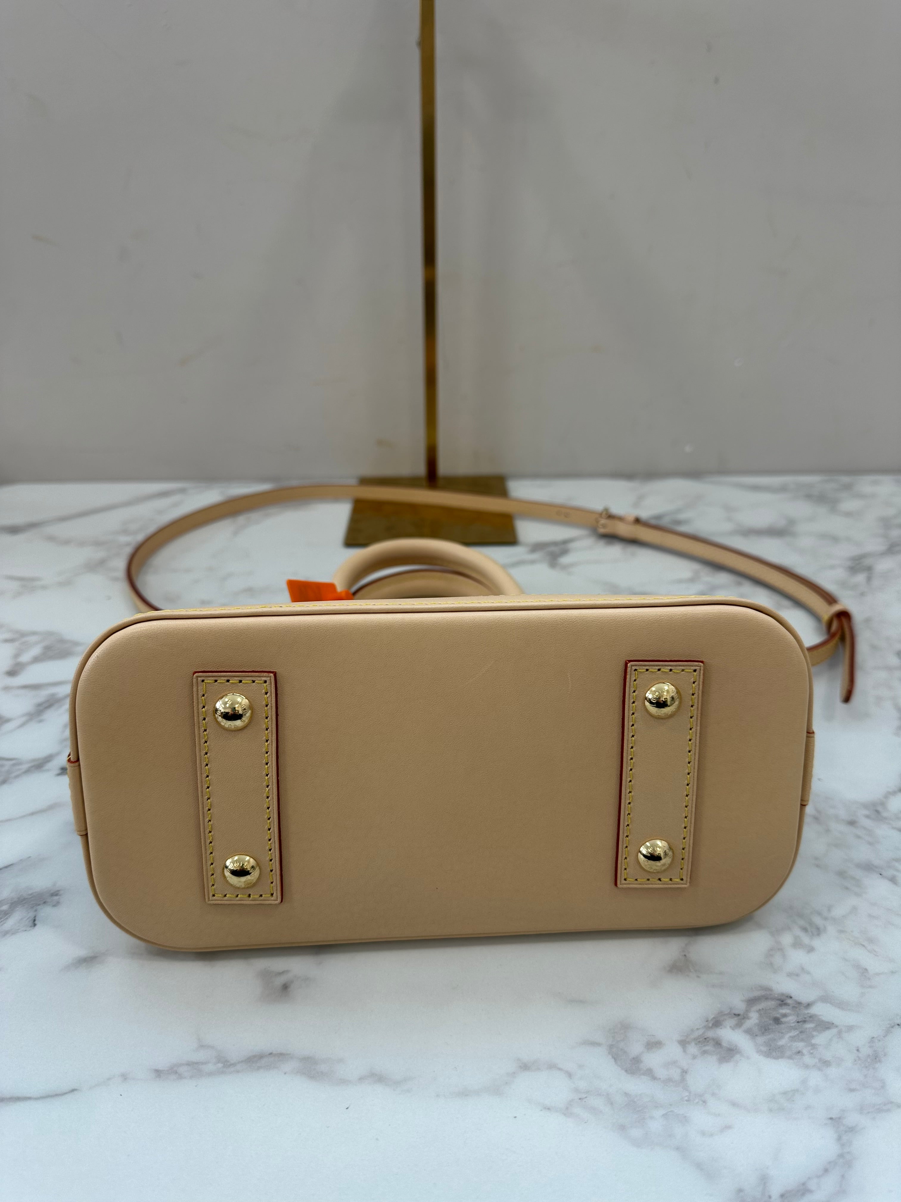 Louis Vuitton Alma BB