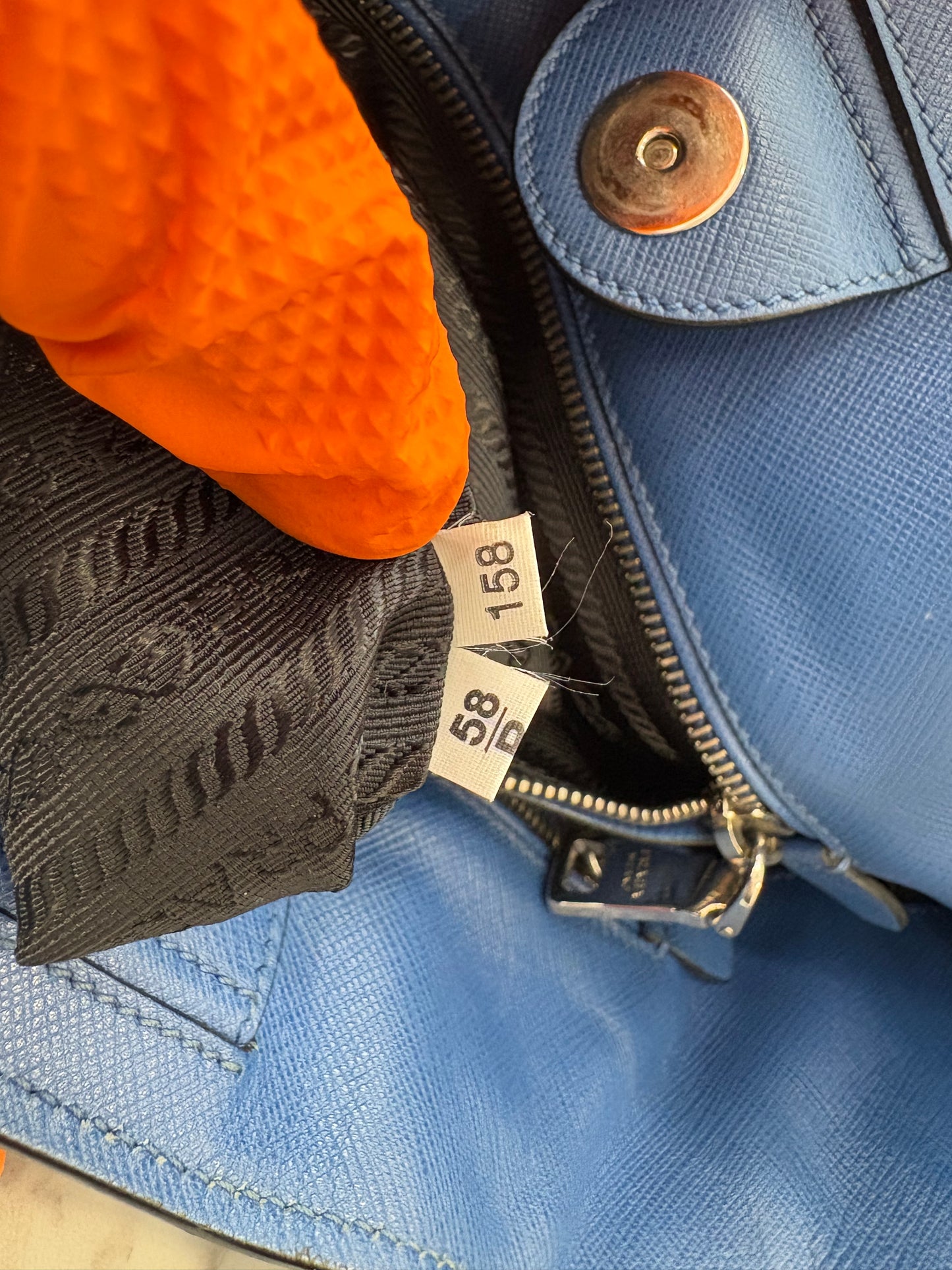 383519 - Prada Blu